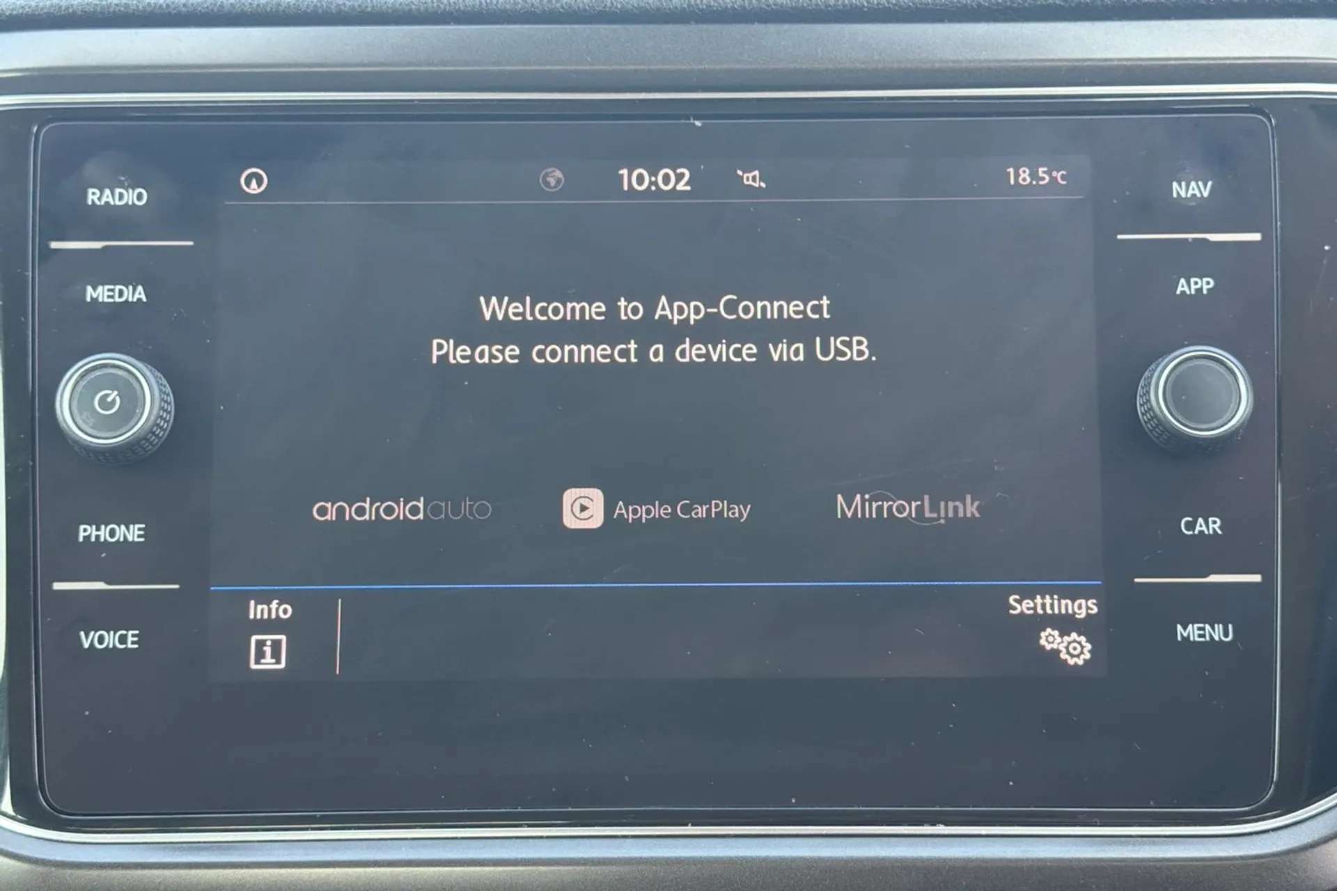 2019 VOLKSWAGEN T-ROC 2019 VOLKSWAGEN T-ROC