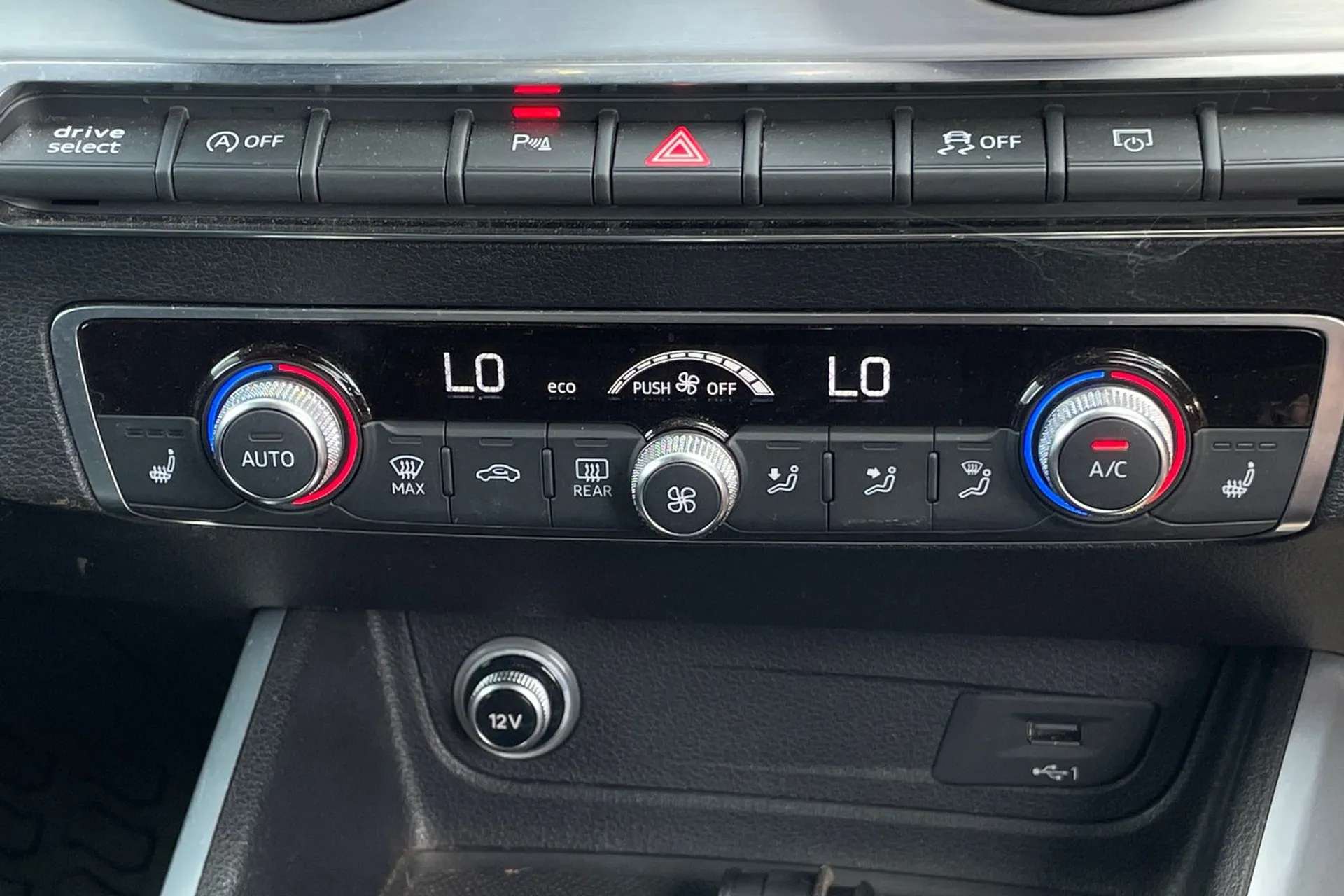 2019 AUDI Q2 2019 AUDI Q2