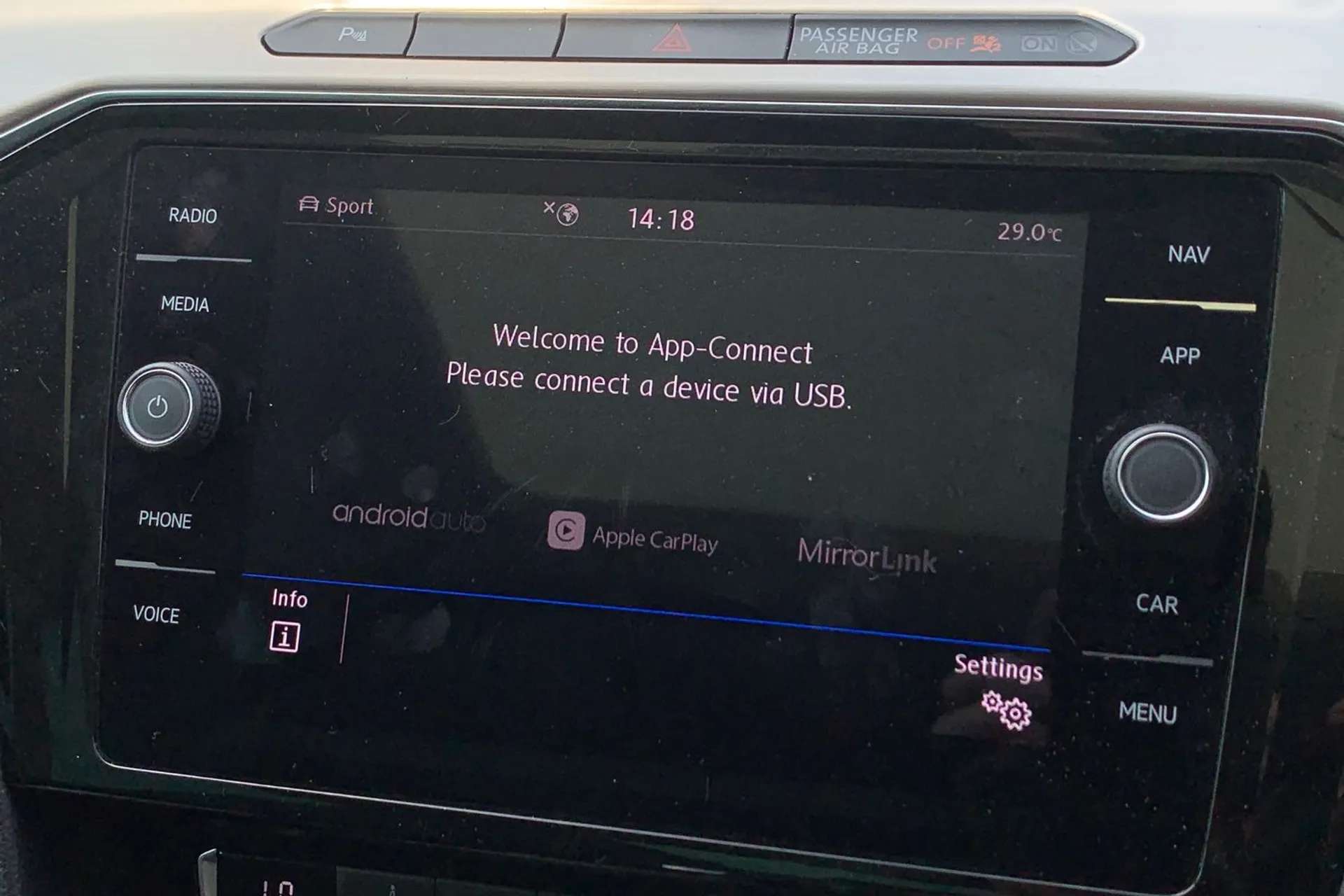 2019 VOLKSWAGEN PASSAT 2019 VOLKSWAGEN PASSAT