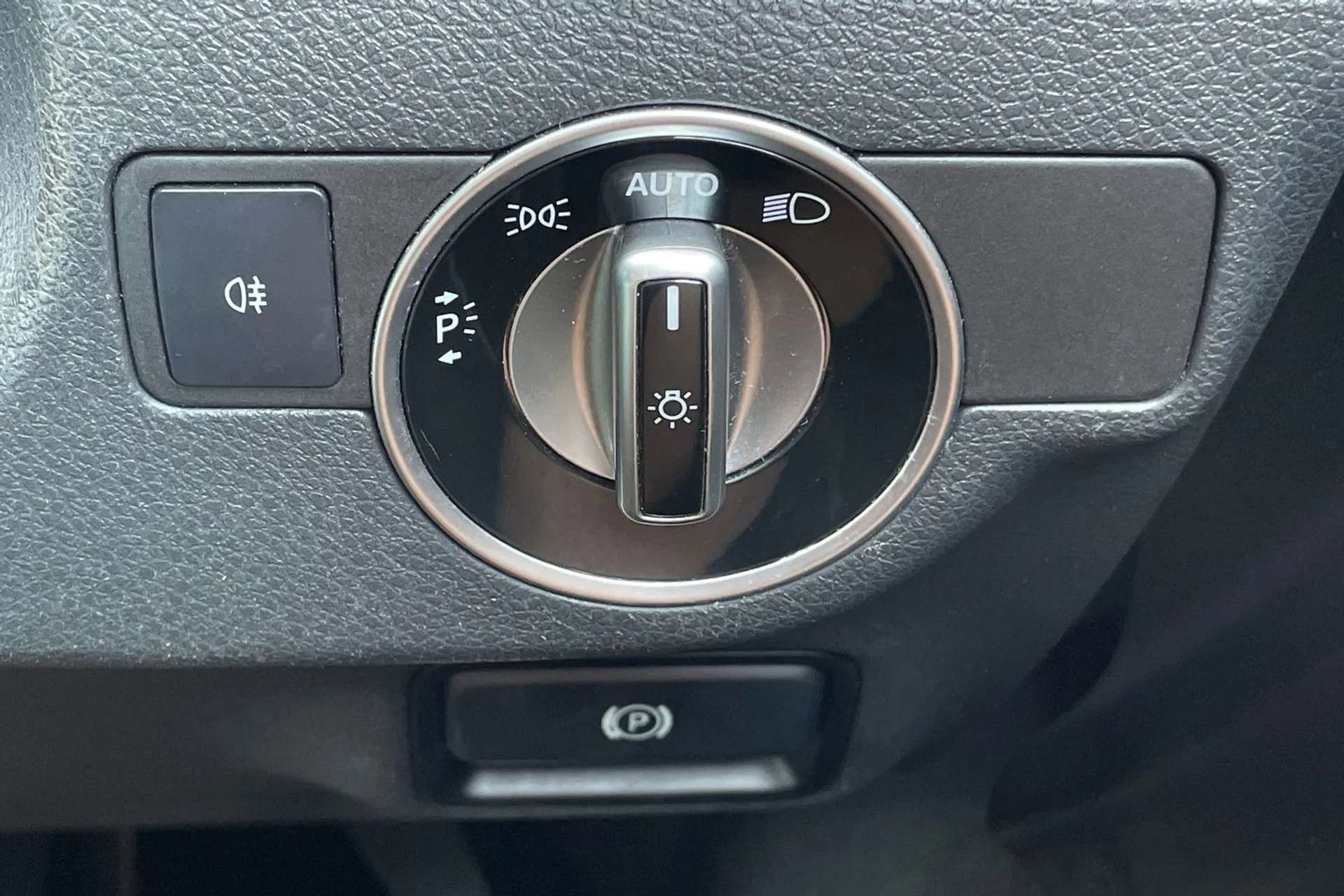 2015 MERCEDES-BENZ A CLASS 2015 MERCEDES-BENZ A CLASS