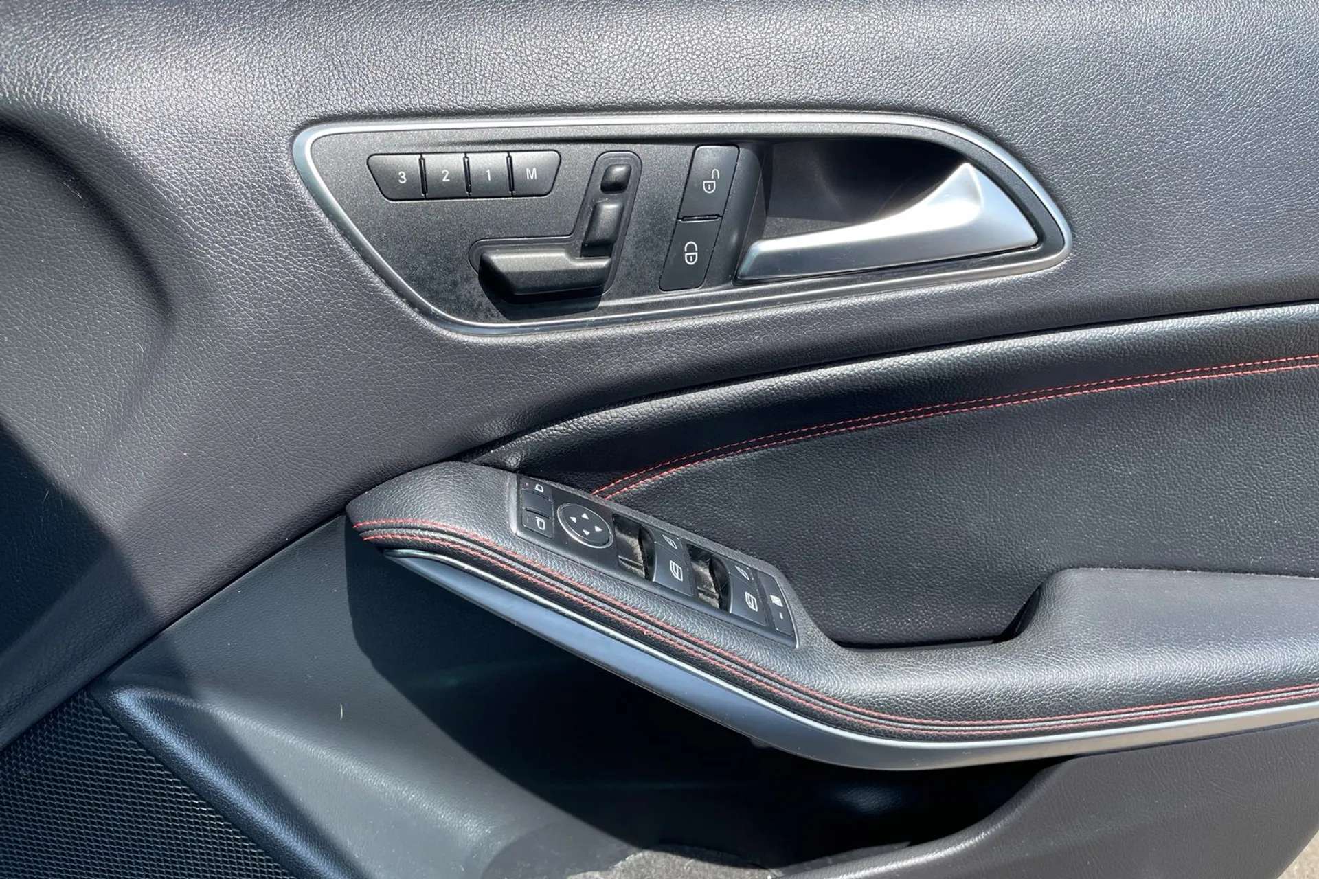 2015 MERCEDES-BENZ A CLASS 2015 MERCEDES-BENZ A CLASS