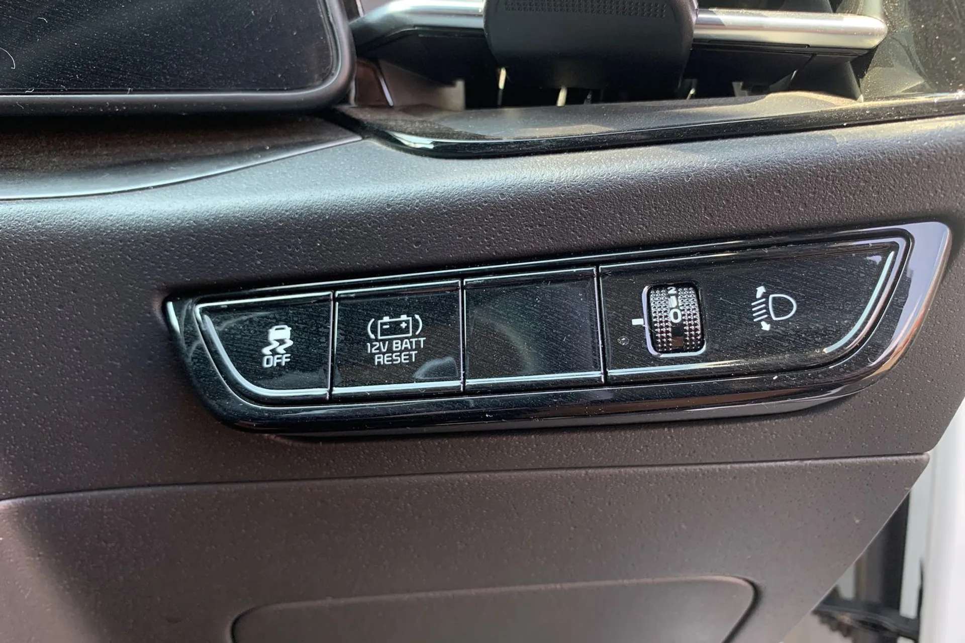 2023 KIA NIRO 2023 KIA NIRO