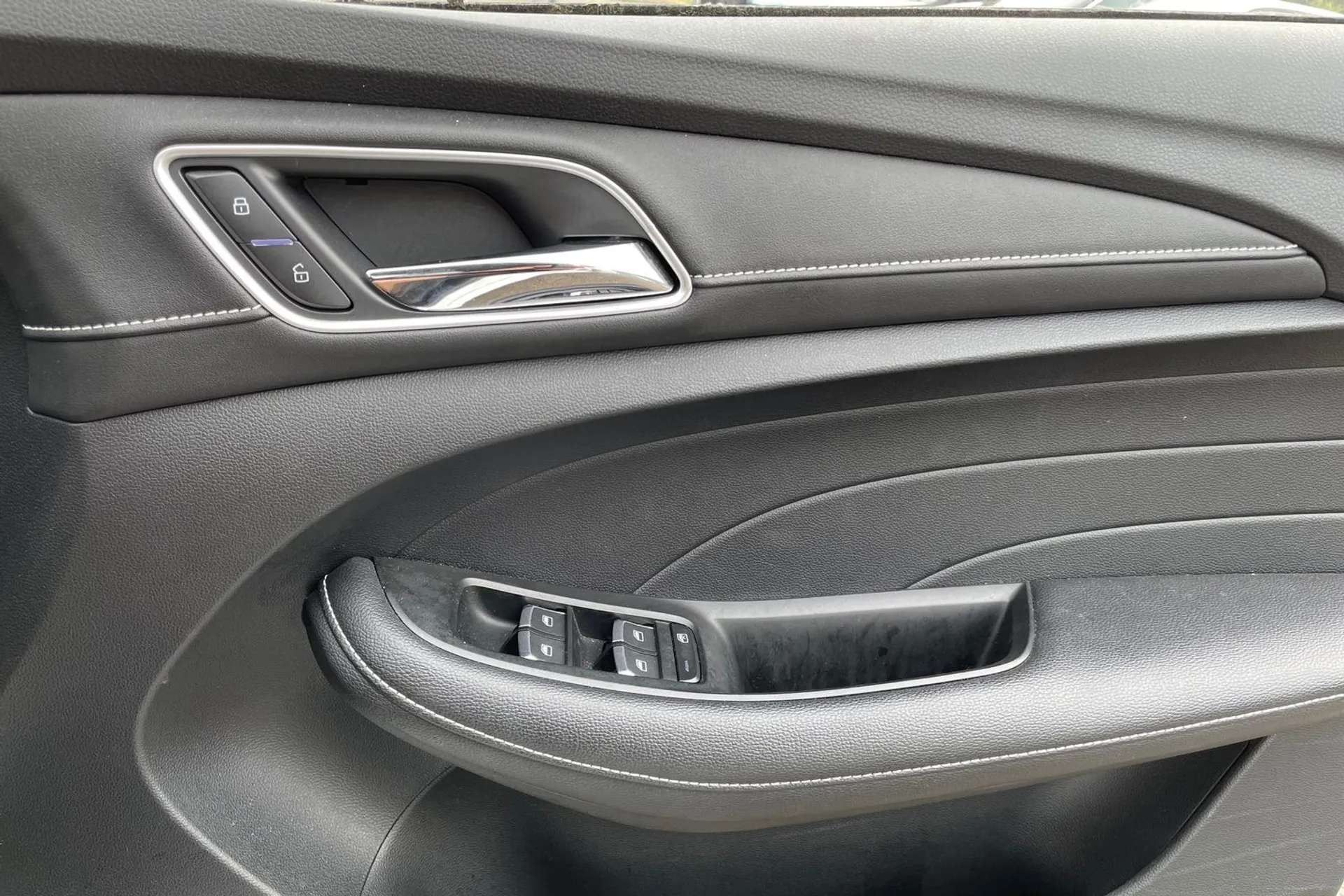2022 MG MOTOR UK MG5 2022 MG MOTOR UK MG5