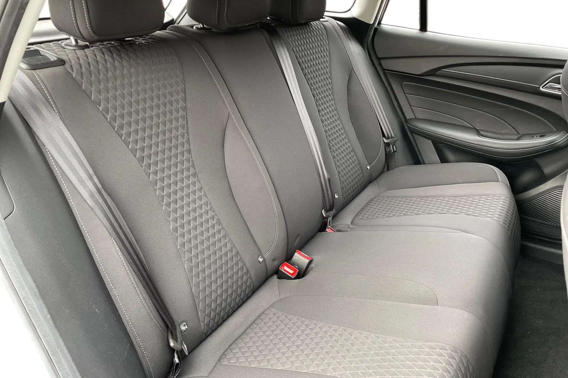 2022 MG MOTOR UK MG5 2022 MG MOTOR UK MG5