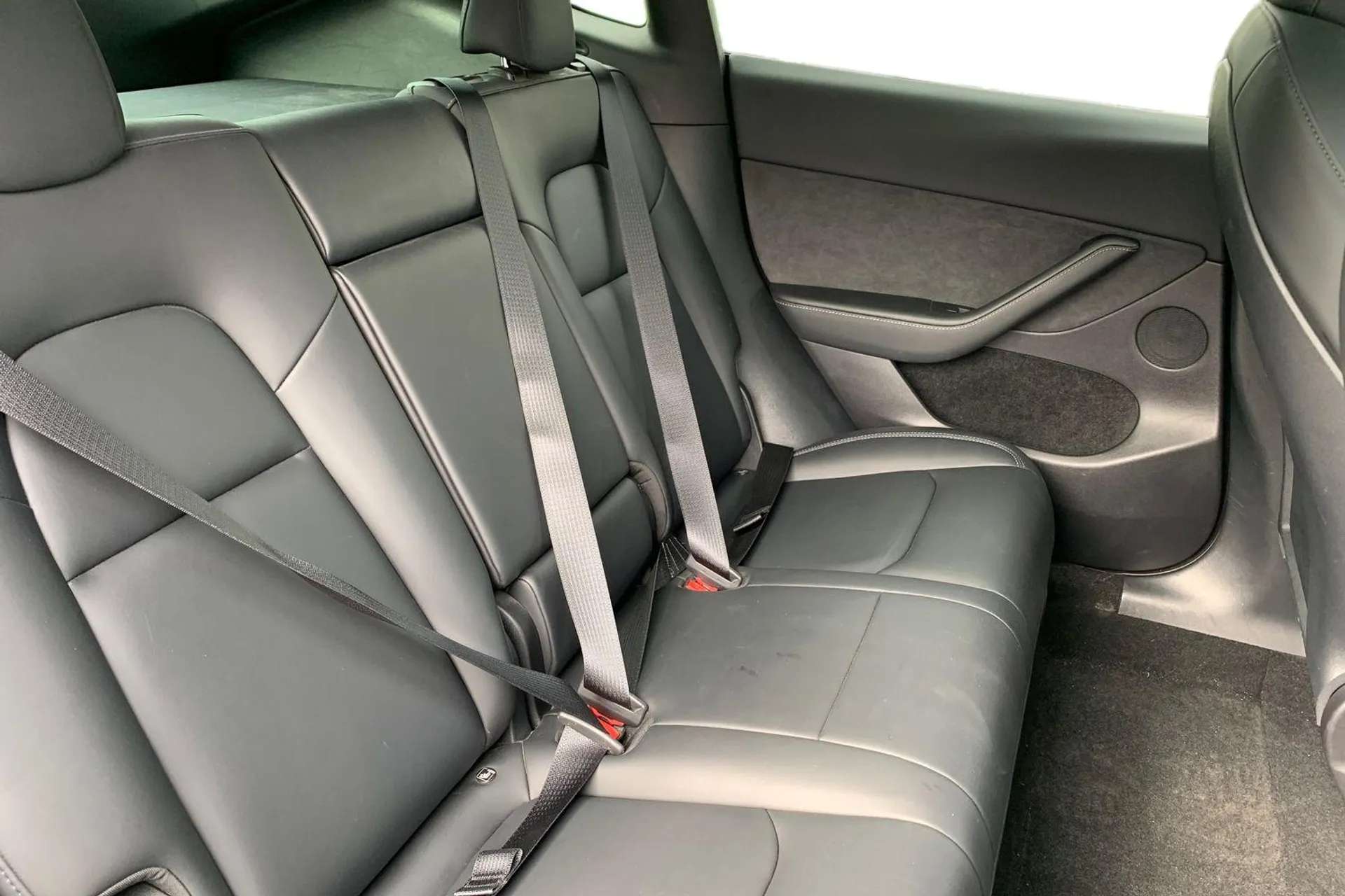 2023 TESLA MODEL Y 2023 TESLA MODEL Y