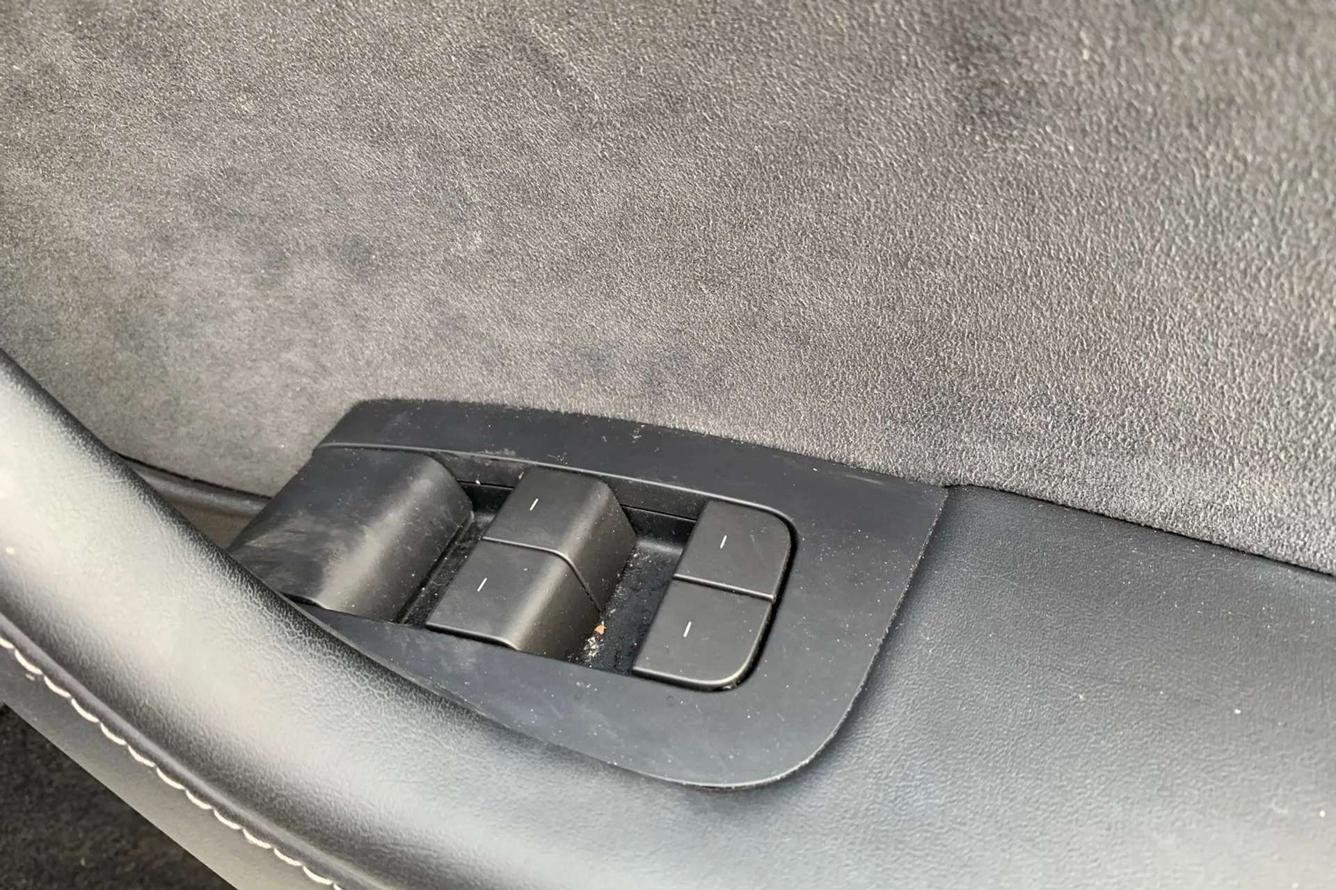 2023 TESLA MODEL Y 2023 TESLA MODEL Y