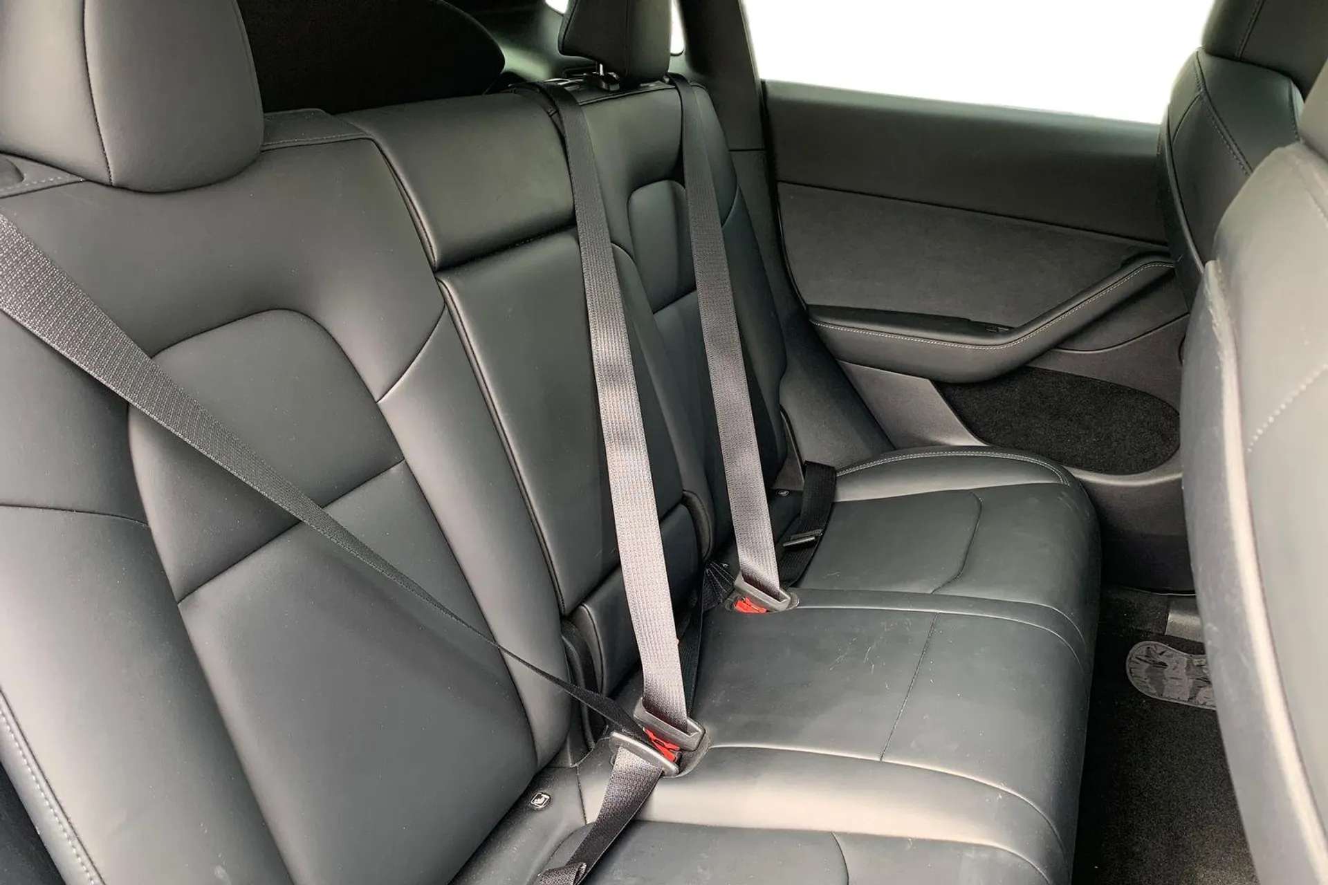 2023 TESLA MODEL Y 2023 TESLA MODEL Y