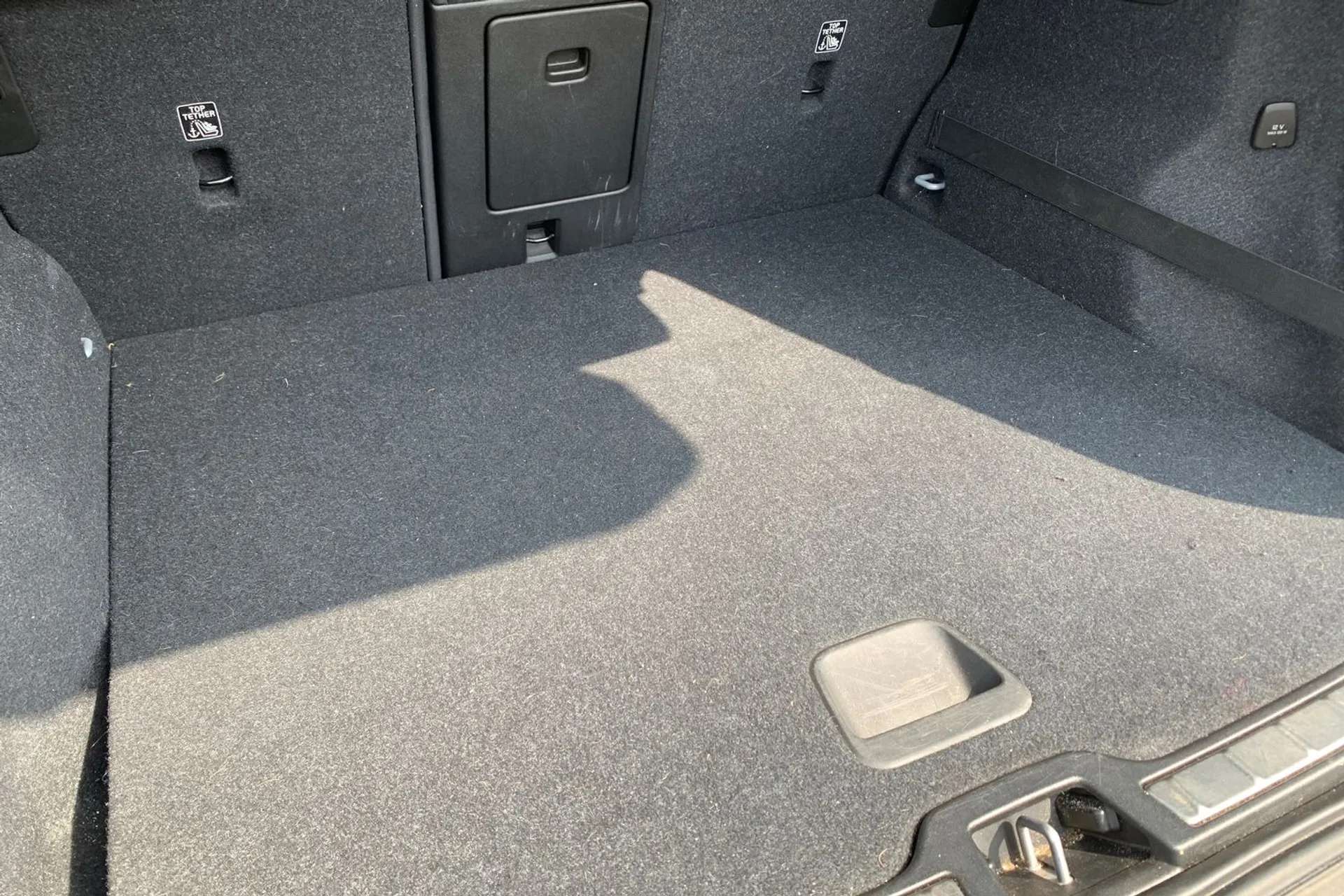 2019 VOLVO XC40 2019 VOLVO XC40
