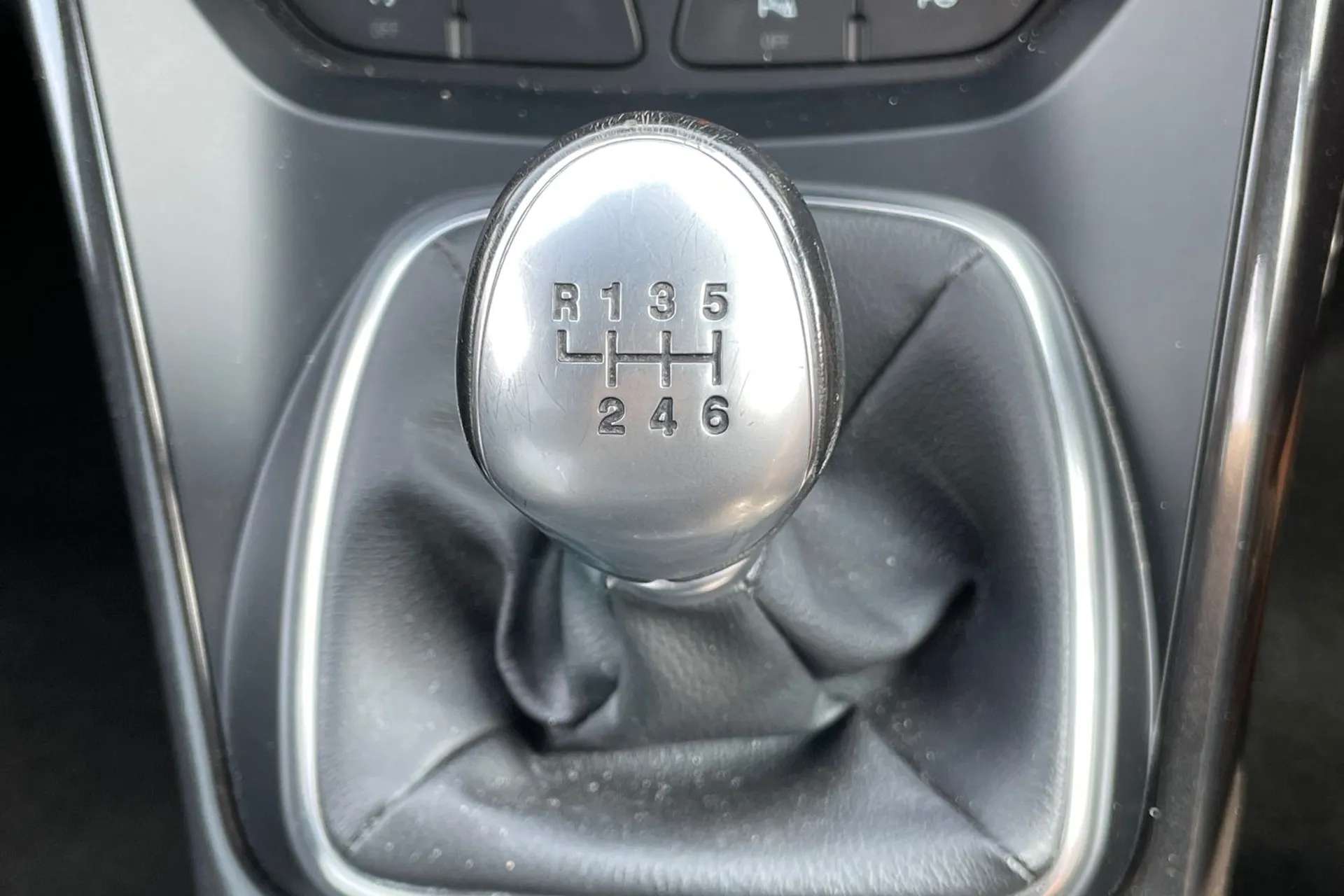 2019 FORD KUGA 2019 FORD KUGA