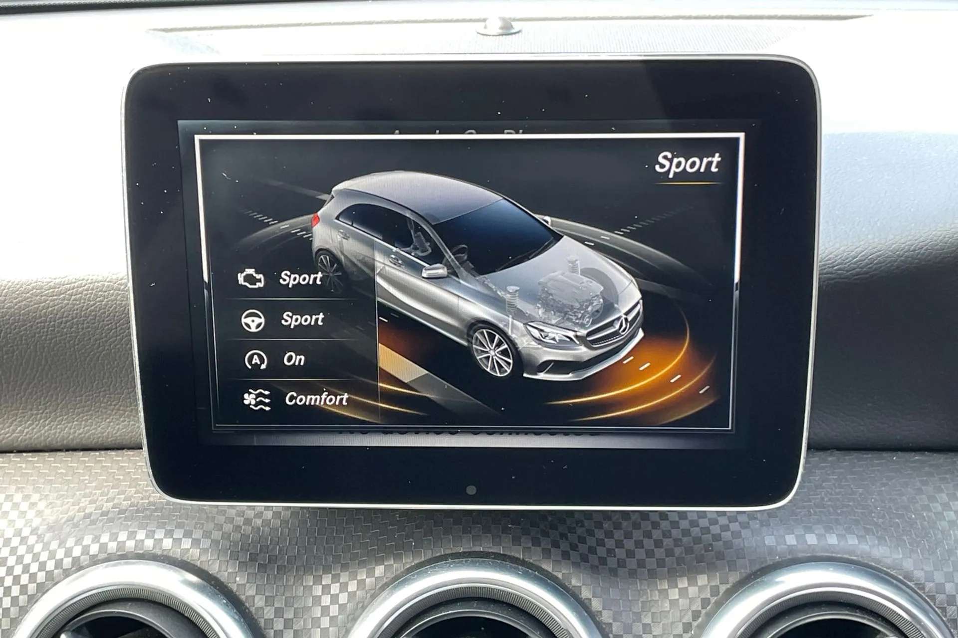 2018 MERCEDES-BENZ A CLASS 2018 MERCEDES-BENZ A CLASS