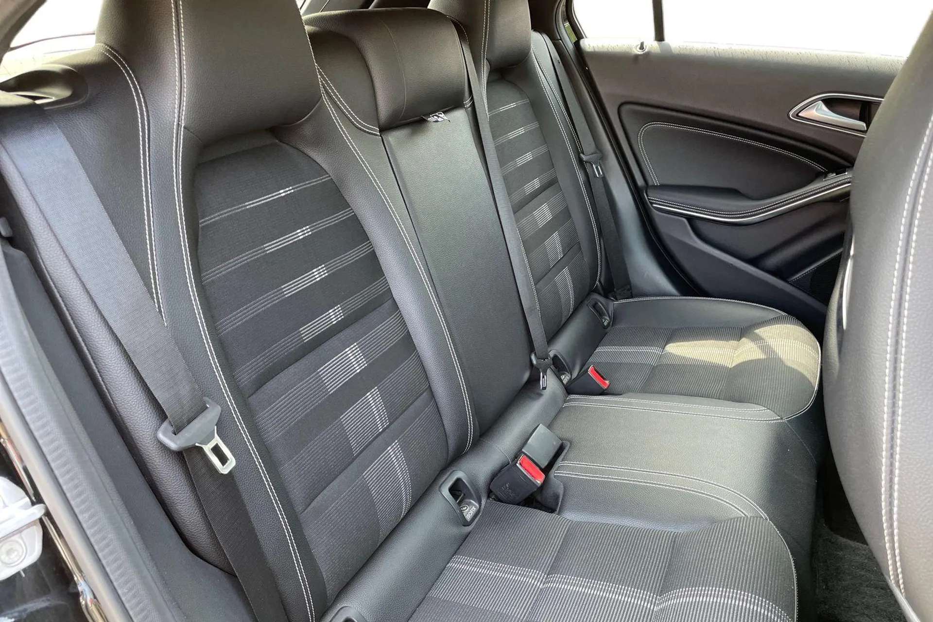 2018 MERCEDES-BENZ A CLASS 2018 MERCEDES-BENZ A CLASS