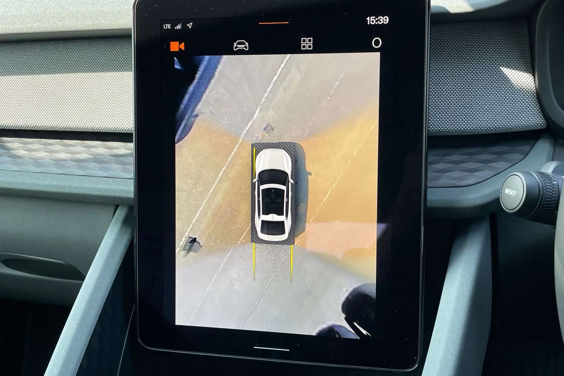 2023 POLESTAR 2 2023 POLESTAR 2