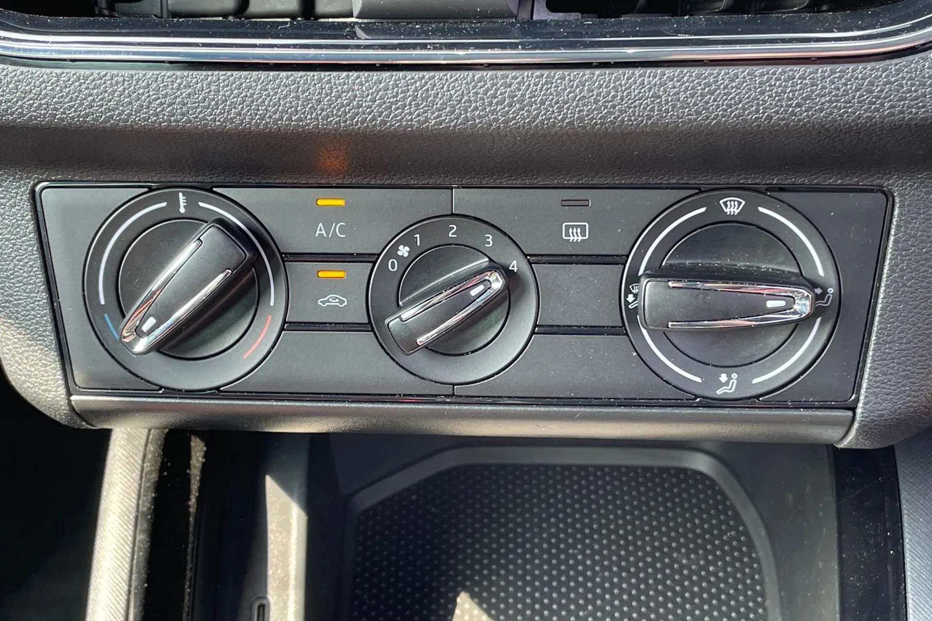 2022 SKODA KAMIQ 2022 SKODA KAMIQ
