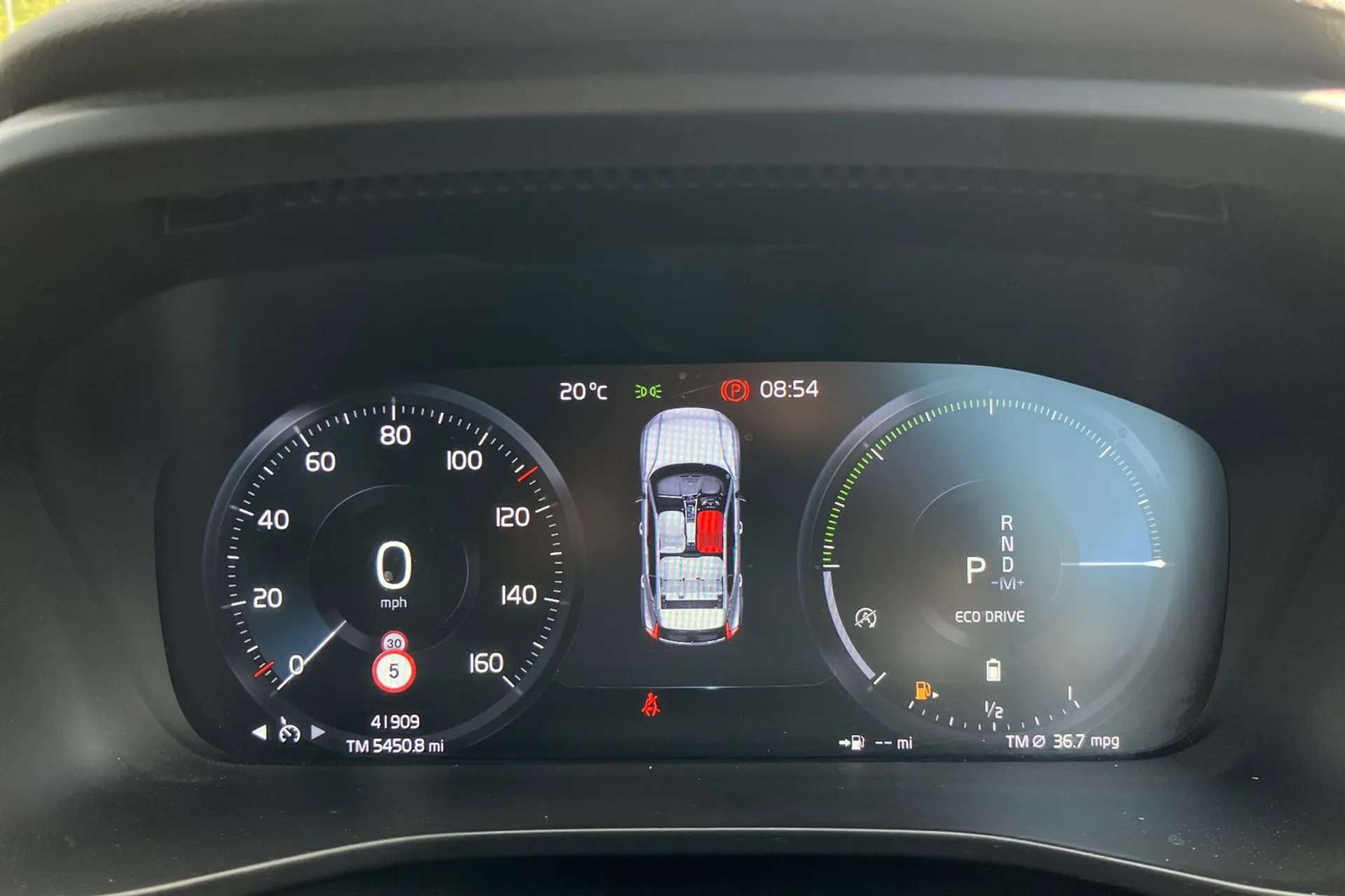 2020 VOLVO XC40 2020 VOLVO XC40