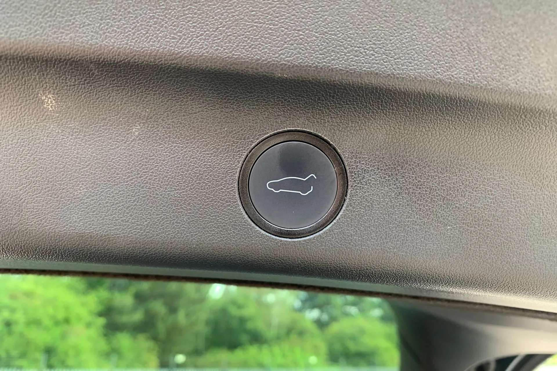 2023 TESLA MODEL Y 2023 TESLA MODEL Y
