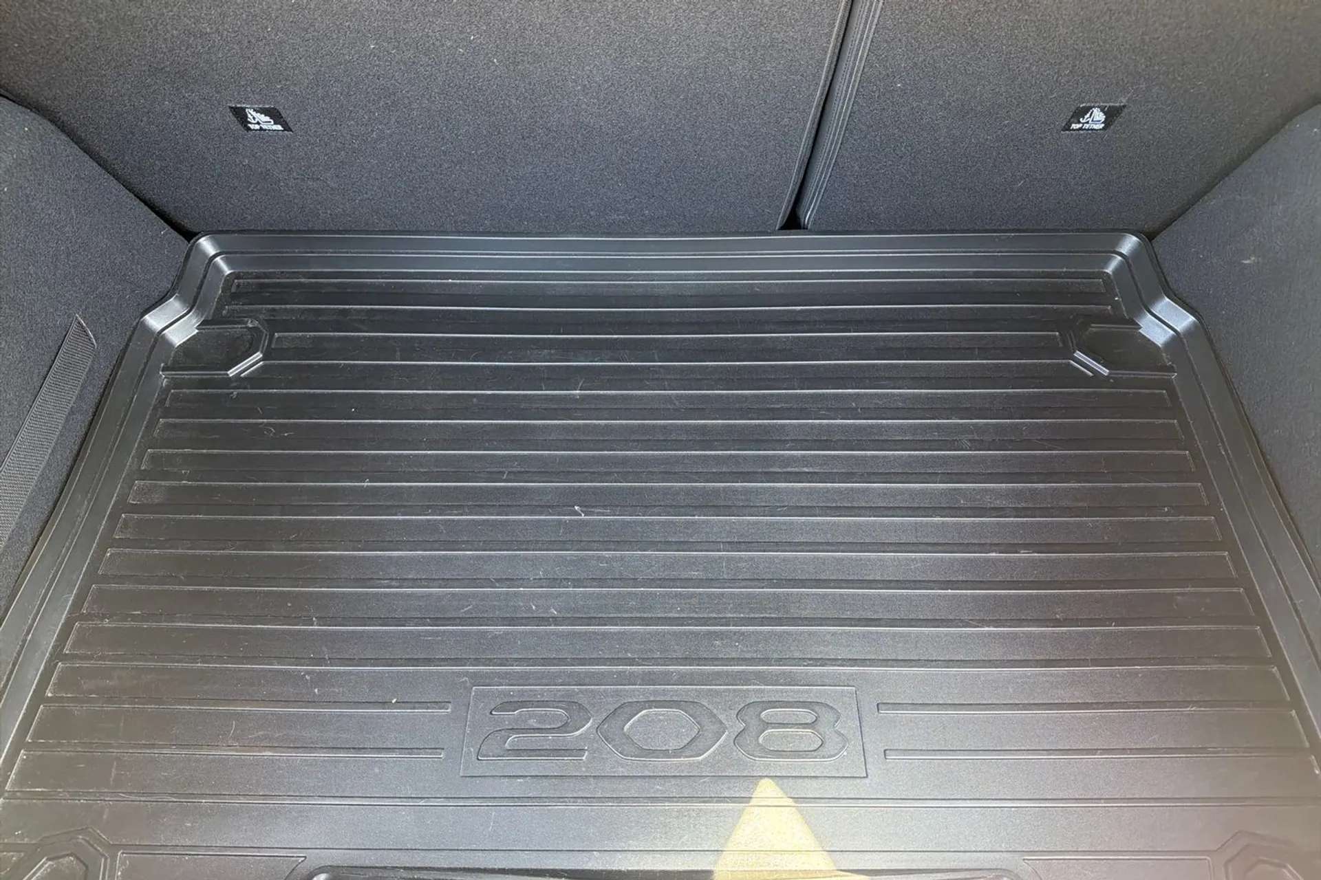 2023 PEUGEOT 208 2023 PEUGEOT 208