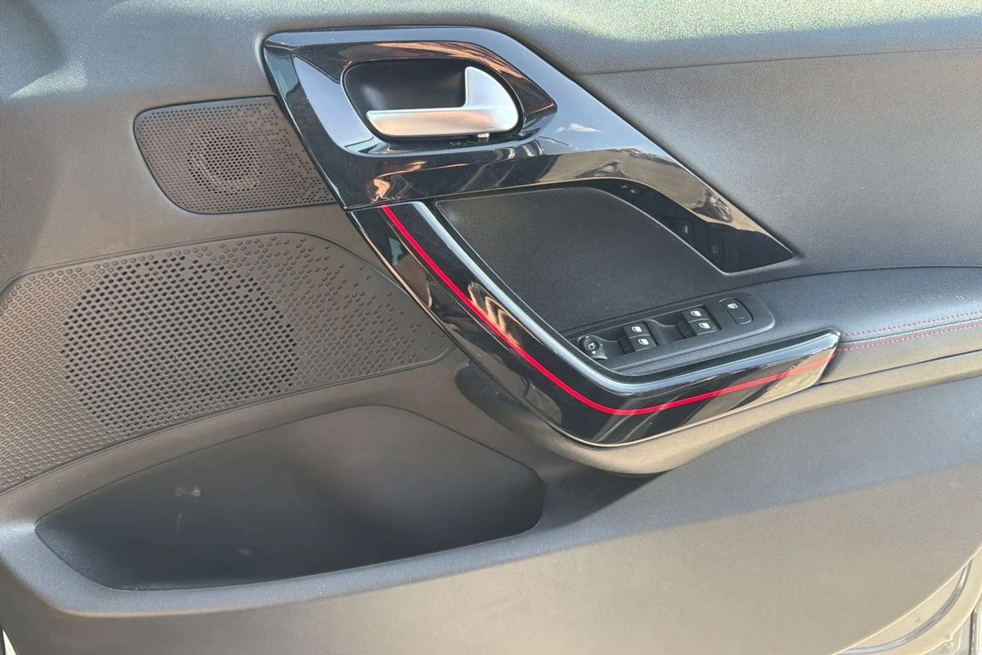 2018 PEUGEOT 208 2018 PEUGEOT 208