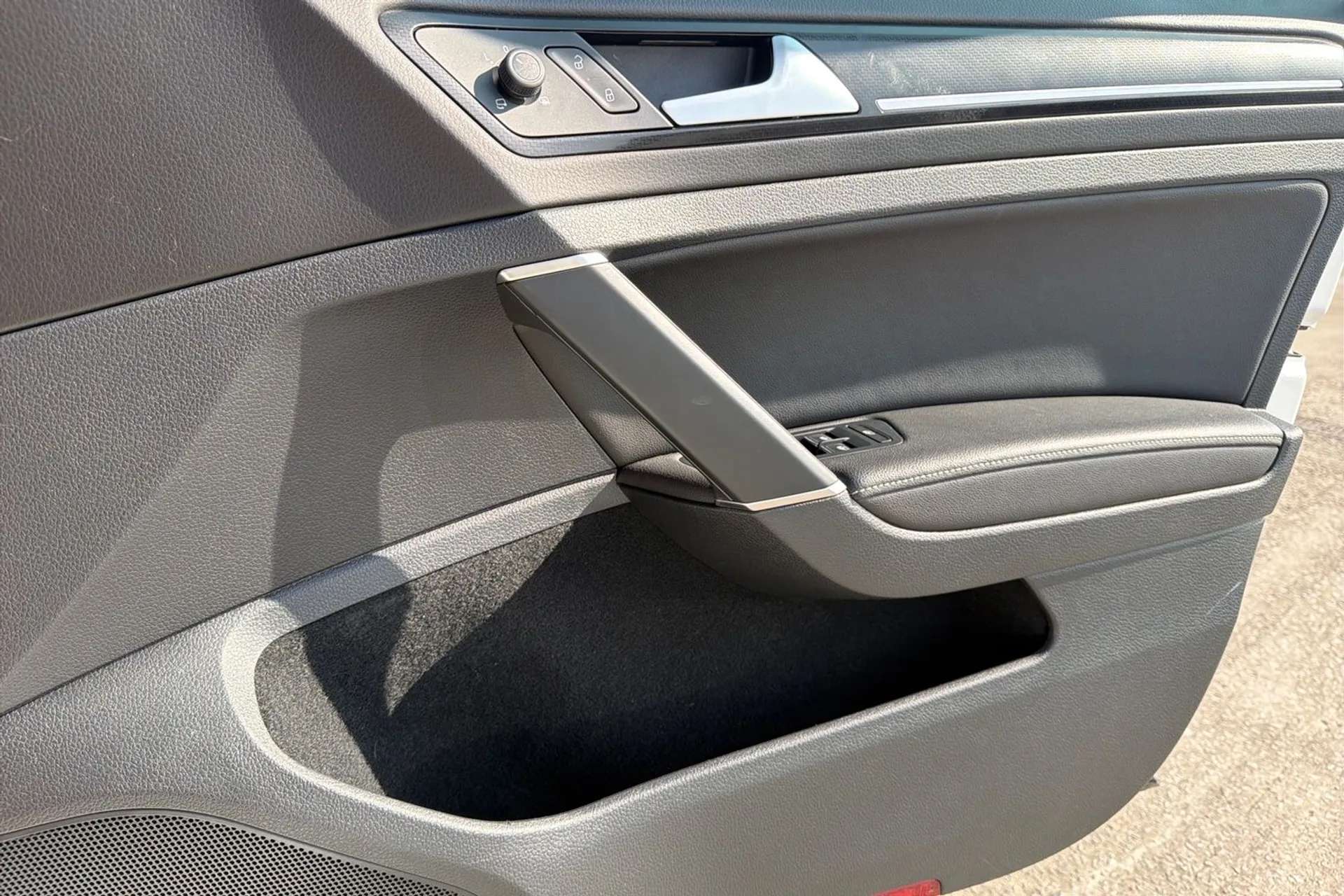 2017 VOLKSWAGEN GOLF 2017 VOLKSWAGEN GOLF
