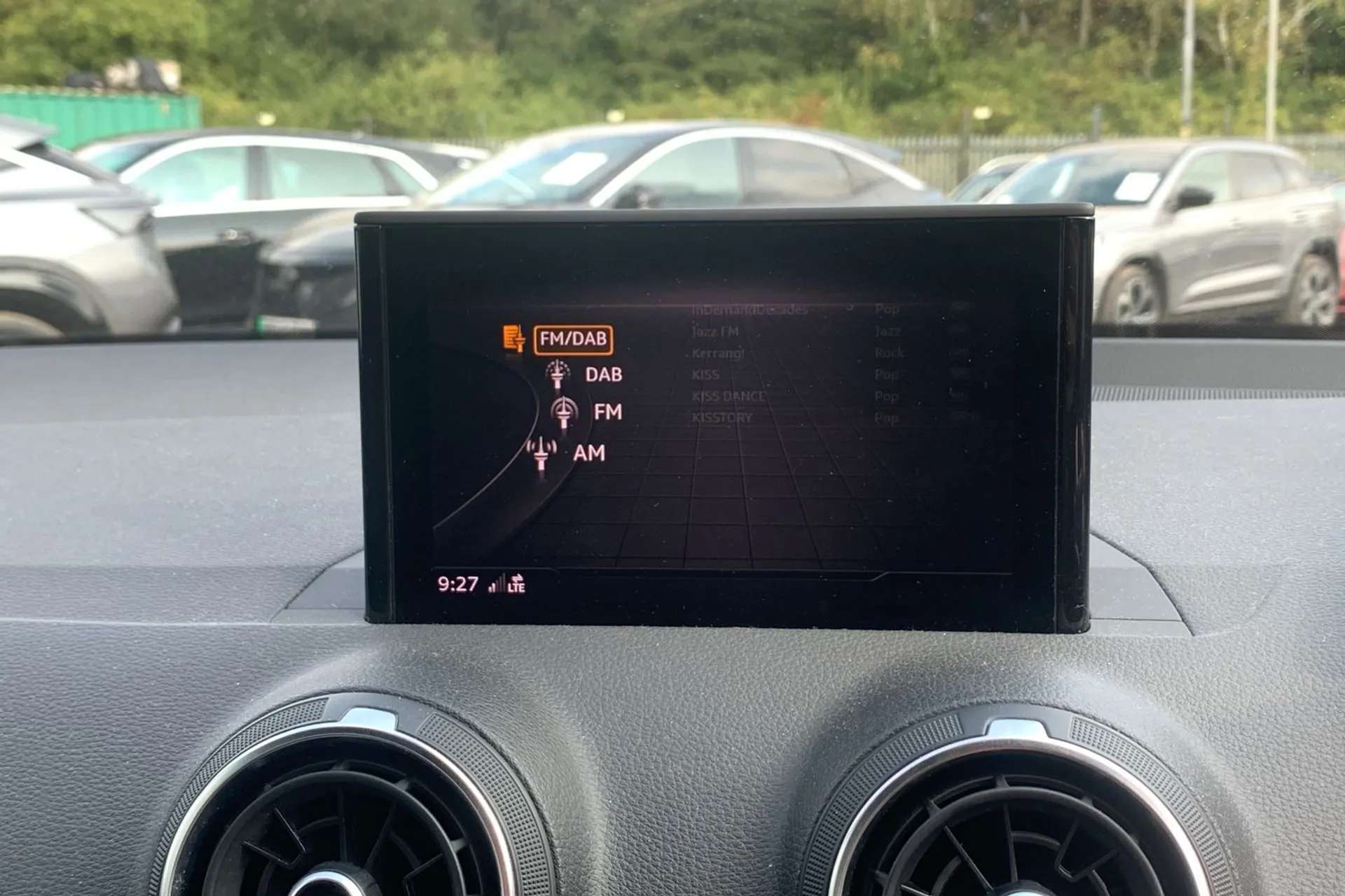2017 AUDI Q2 2017 AUDI Q2