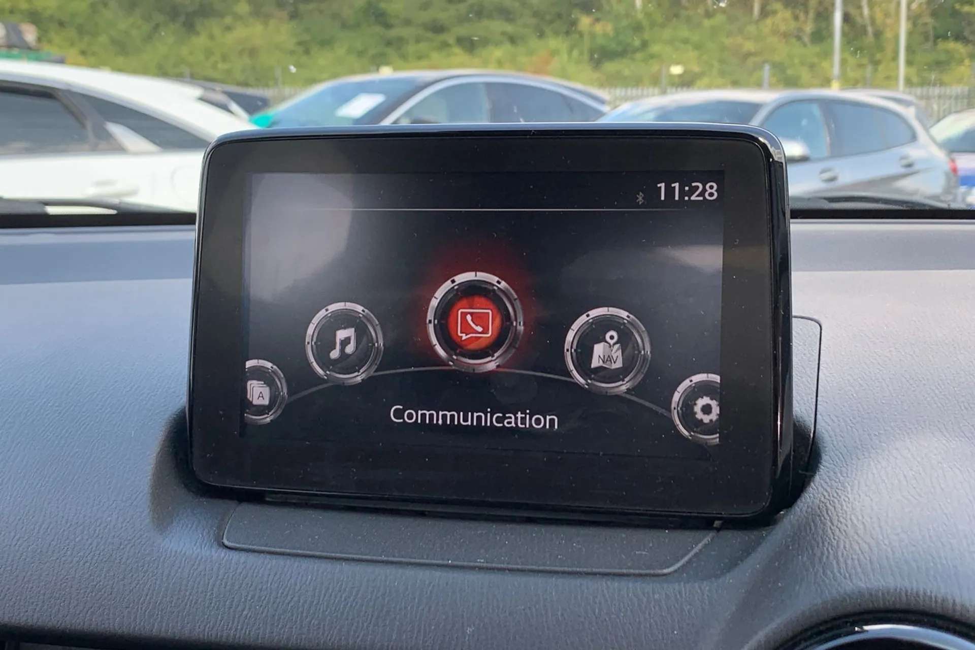 2018 MAZDA MAZDA2 2018 MAZDA MAZDA2