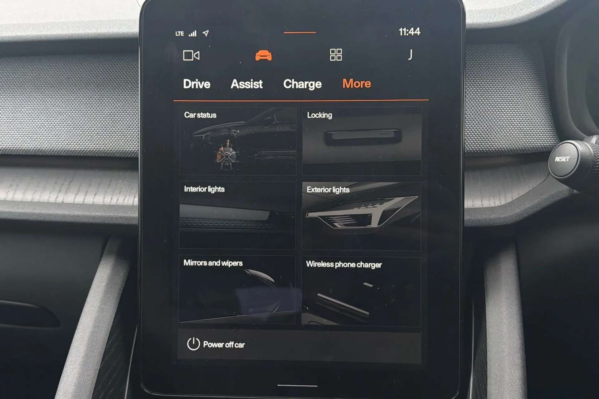2020 POLESTAR 2 2020 POLESTAR 2
