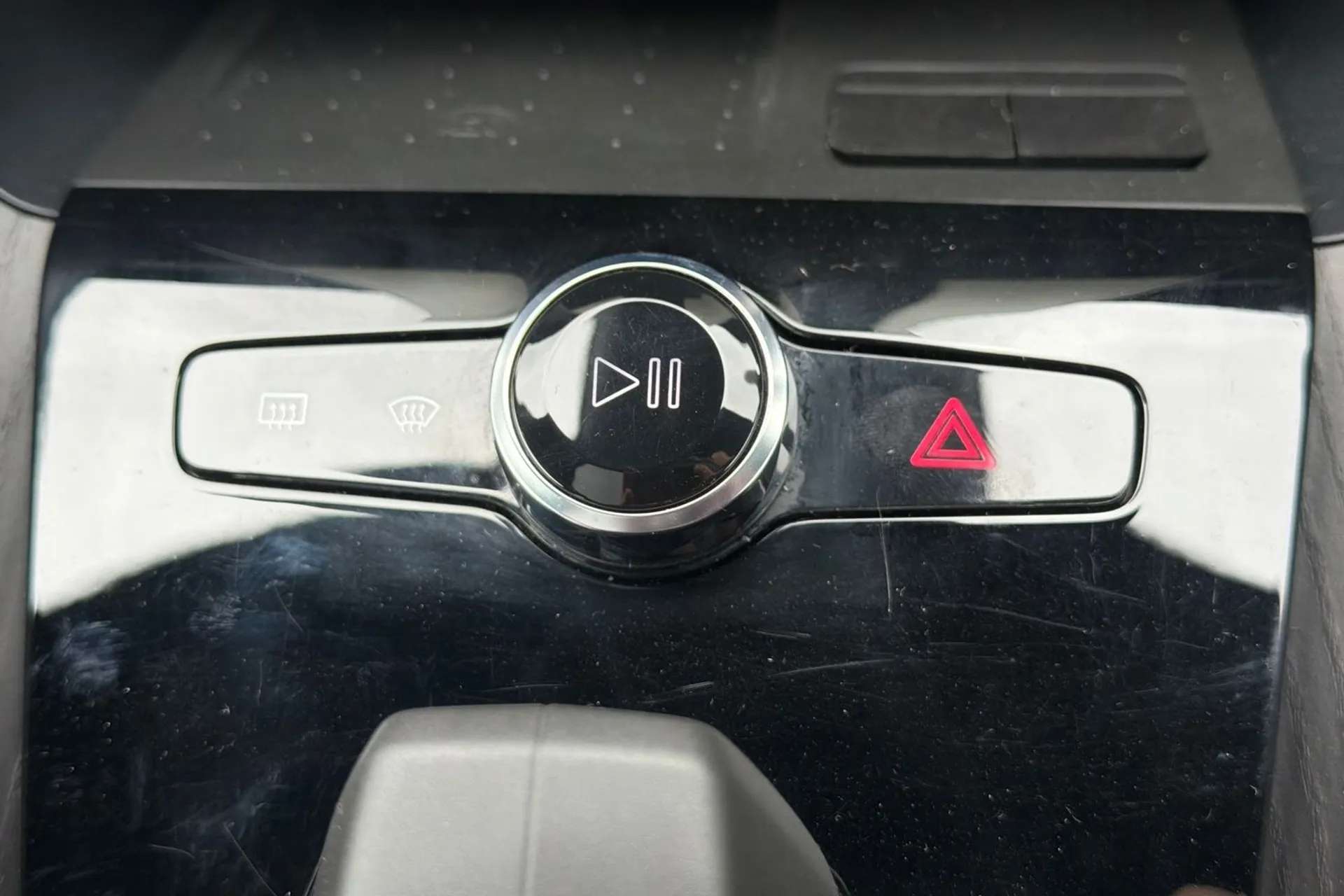 2020 POLESTAR 2 2020 POLESTAR 2