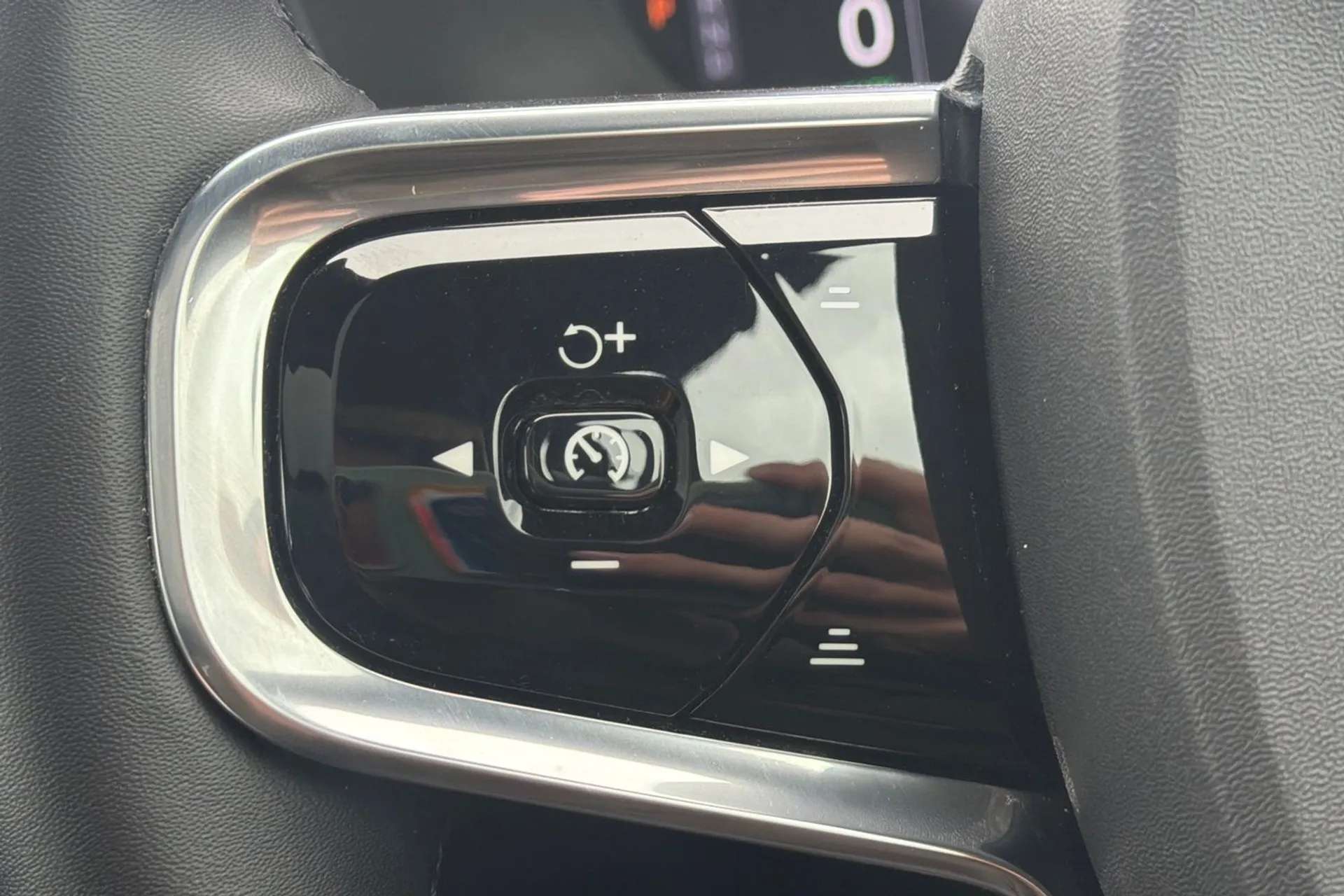 2020 POLESTAR 2 2020 POLESTAR 2