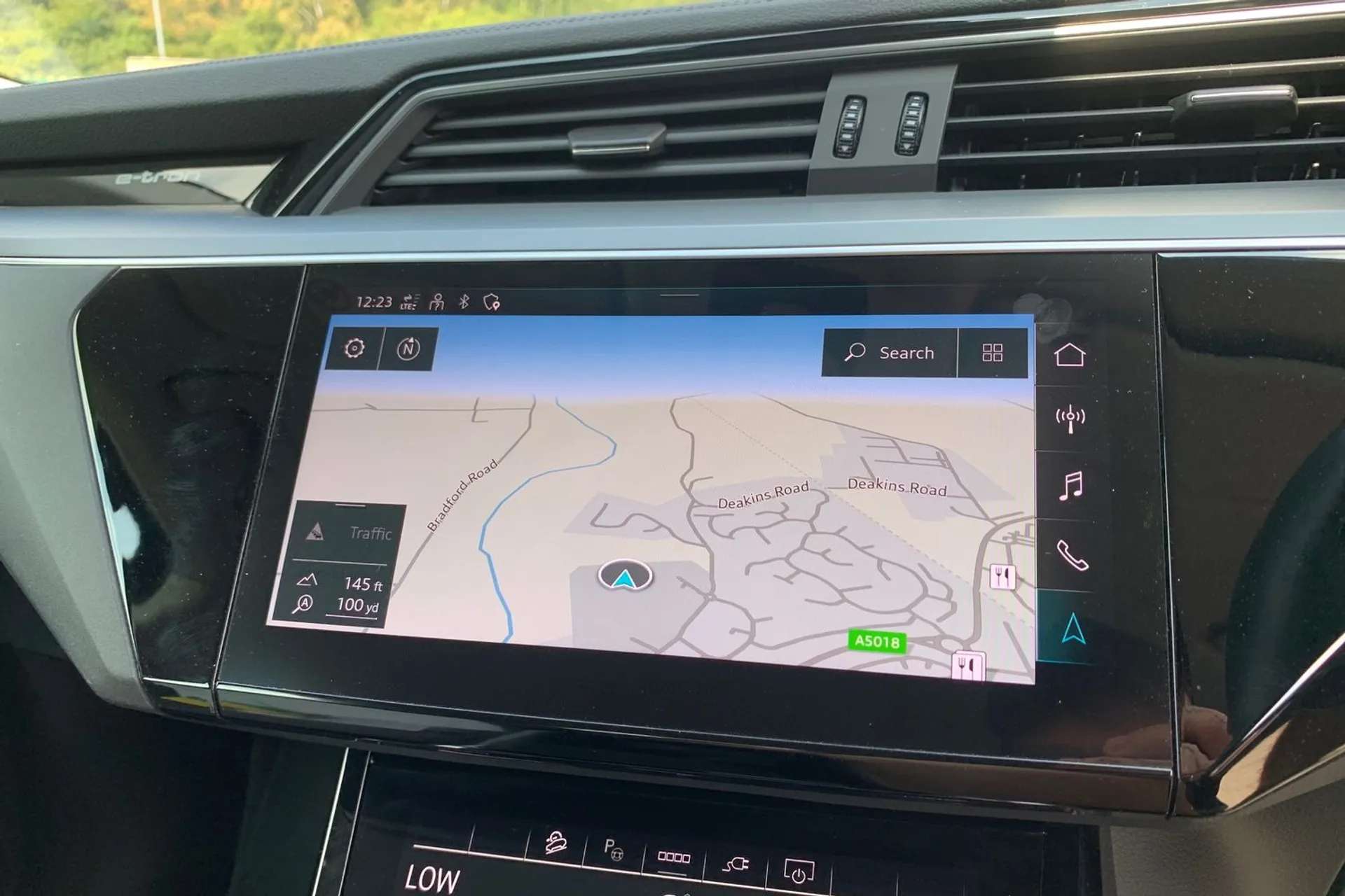 2022 AUDI E-TRON 2022 AUDI E-TRON