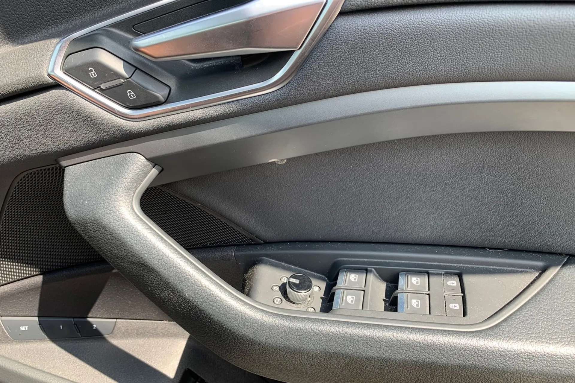 2022 AUDI E-TRON 2022 AUDI E-TRON