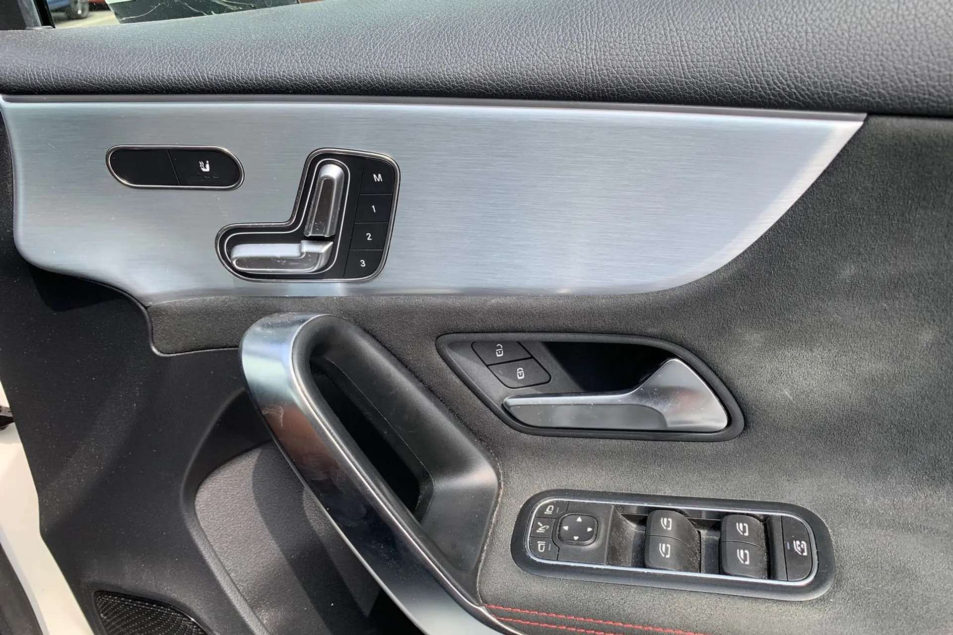 2018 MERCEDES-BENZ A CLASS 2018 MERCEDES-BENZ A CLASS