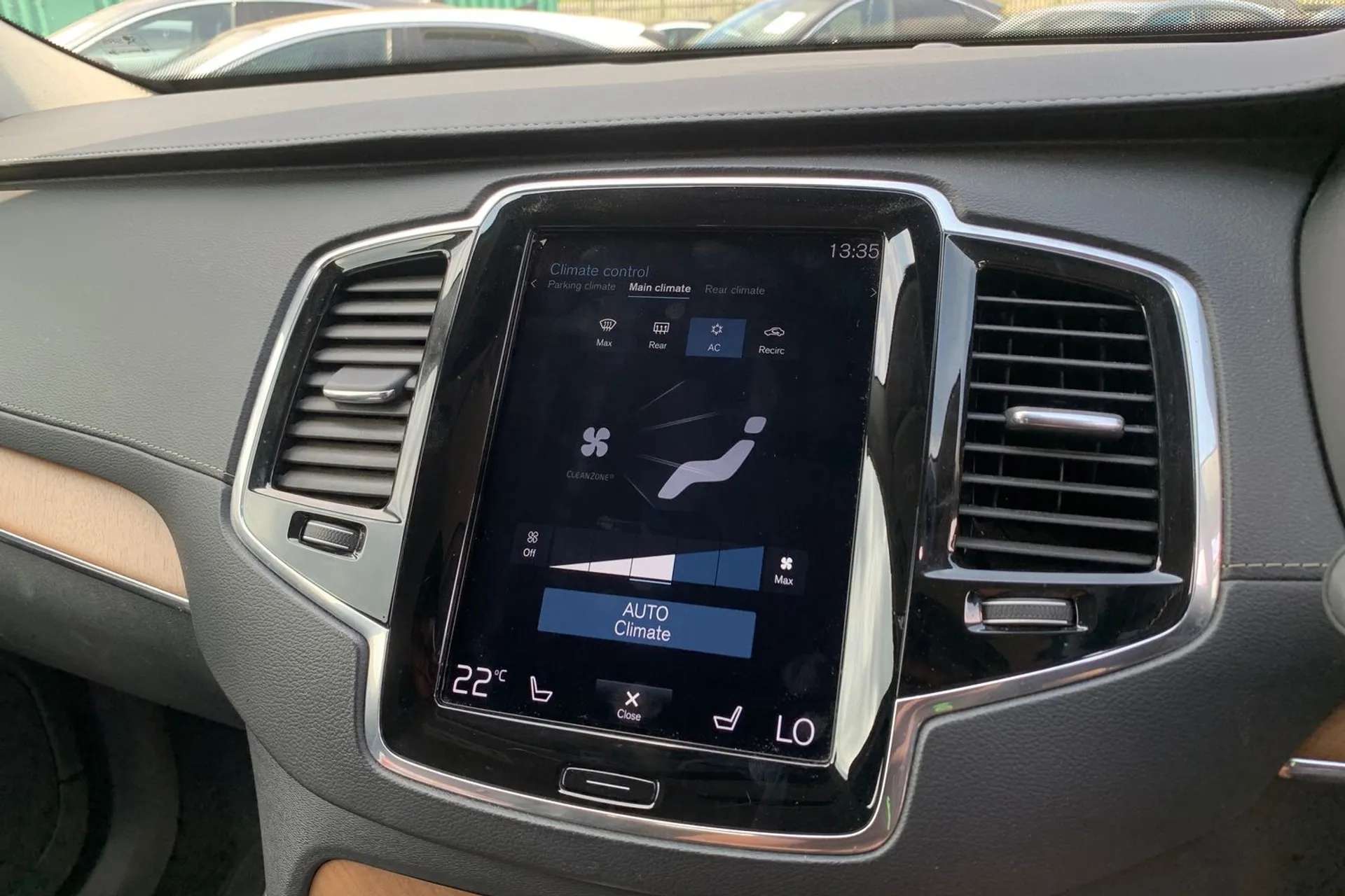 2020 VOLVO XC90 2020 VOLVO XC90