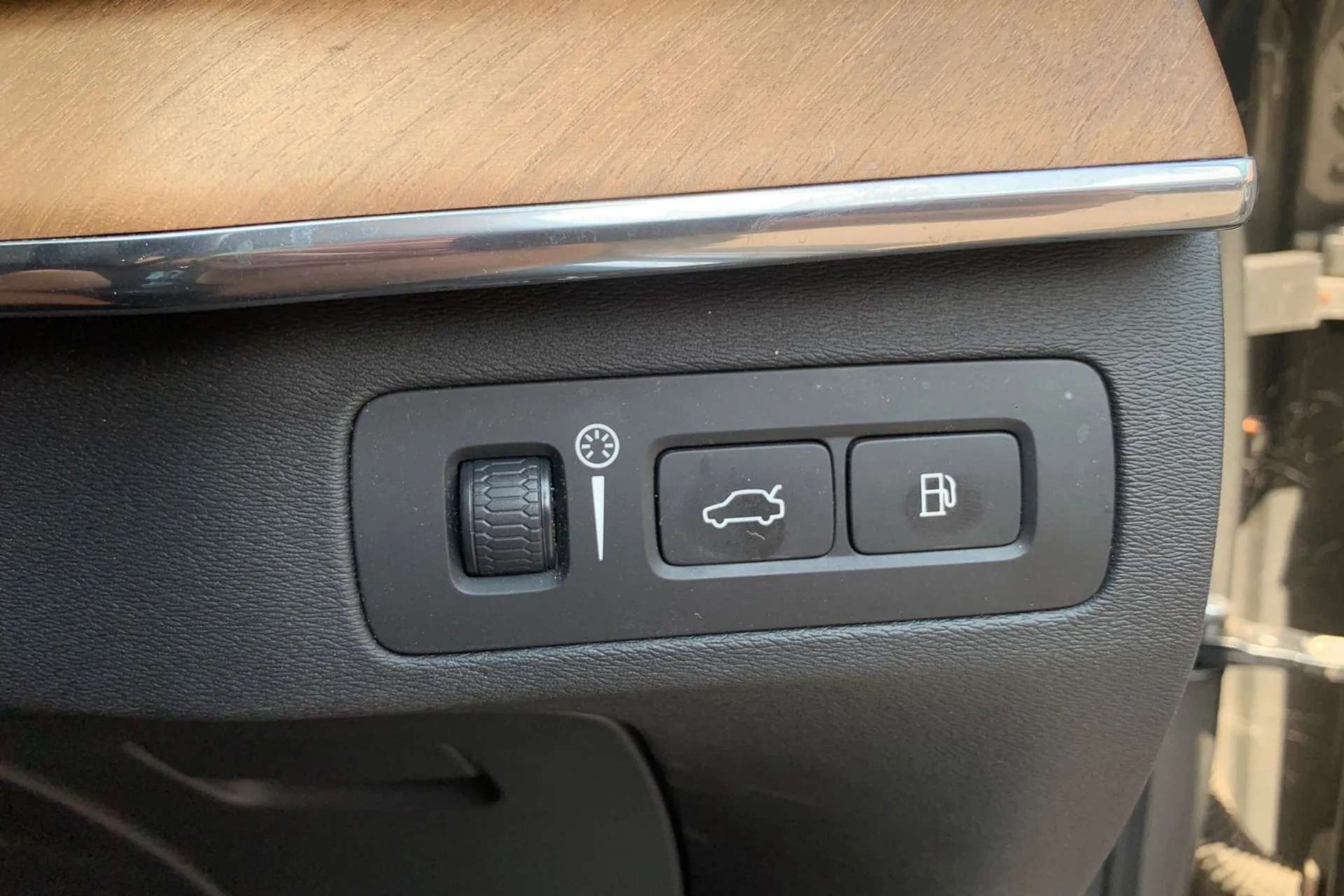 2020 VOLVO XC90 2020 VOLVO XC90