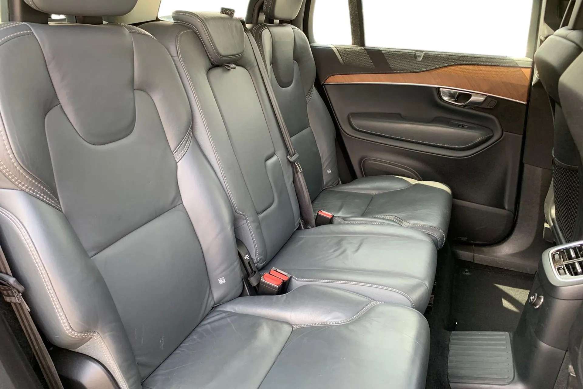 2020 VOLVO XC90 2020 VOLVO XC90