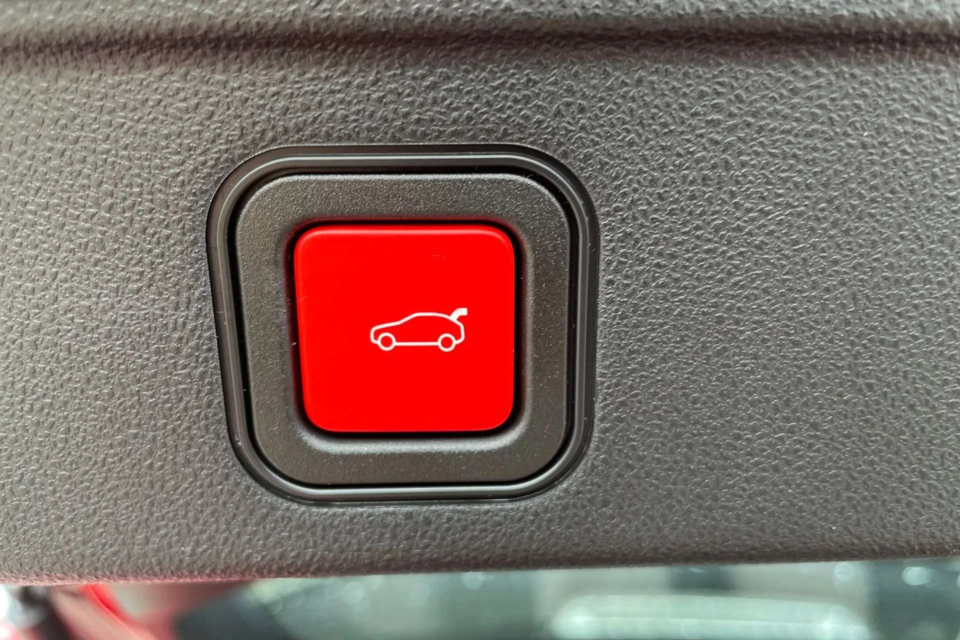 2025 FIAT 600 2025 FIAT 600