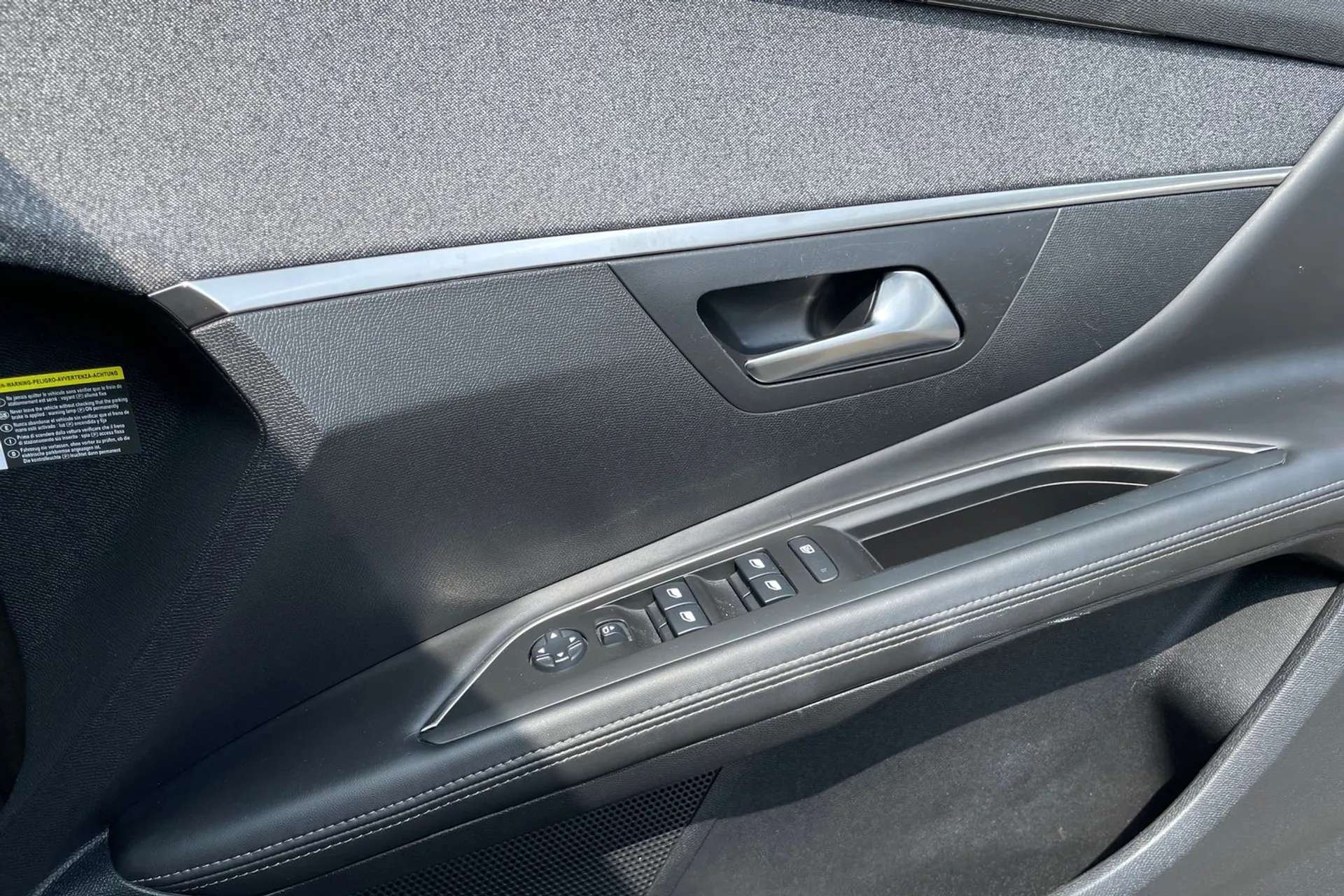 2018 PEUGEOT 3008 2018 PEUGEOT 3008