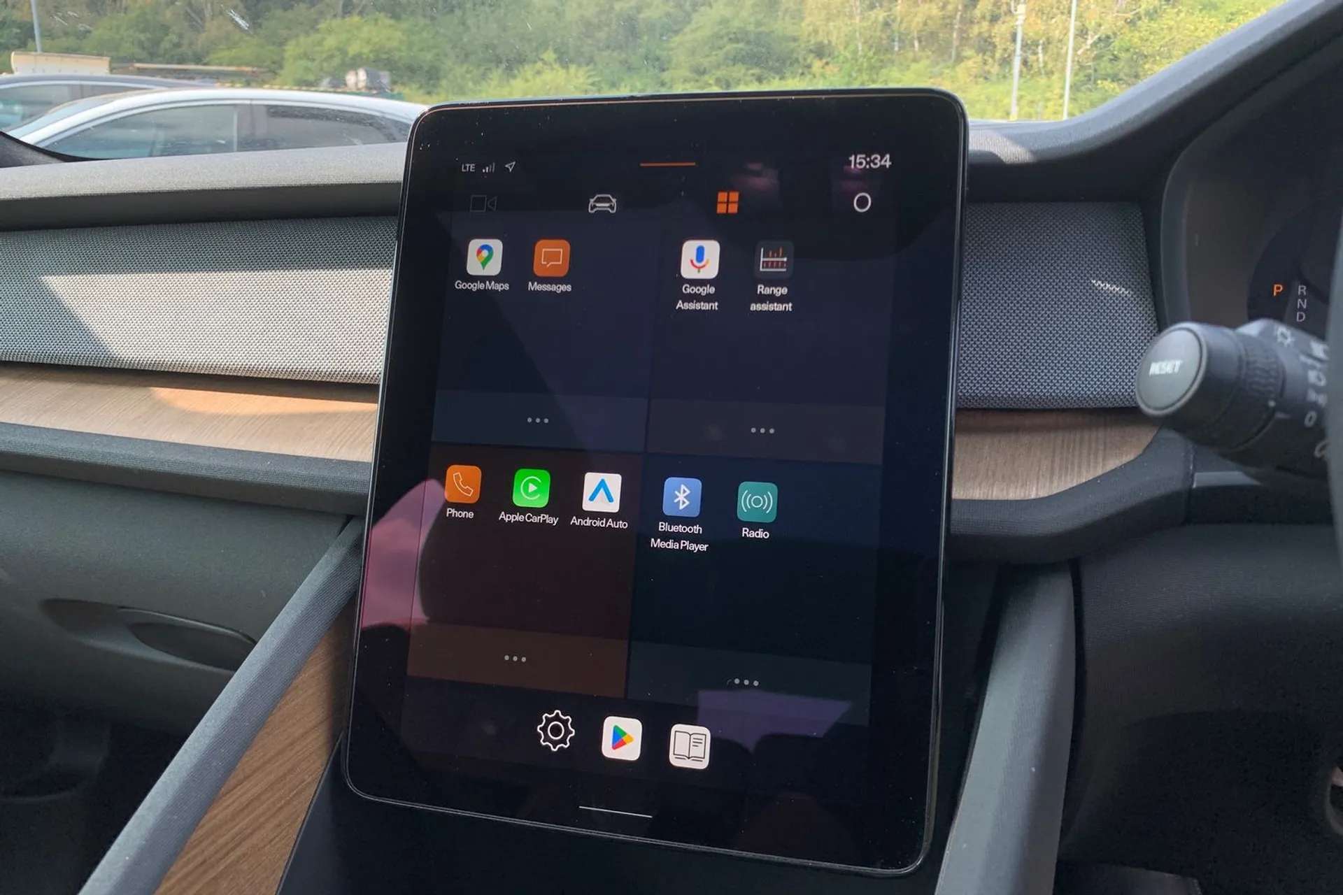 2020 POLESTAR 2 2020 POLESTAR 2