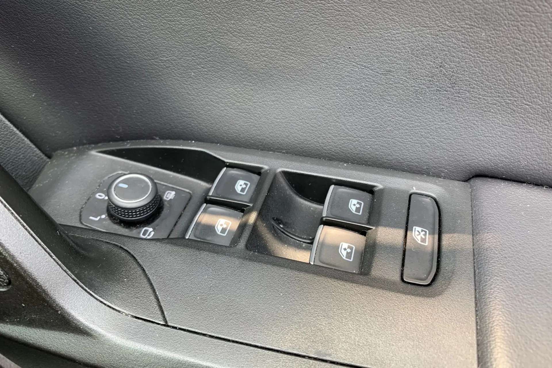 2021 SEAT LEON 2021 SEAT LEON