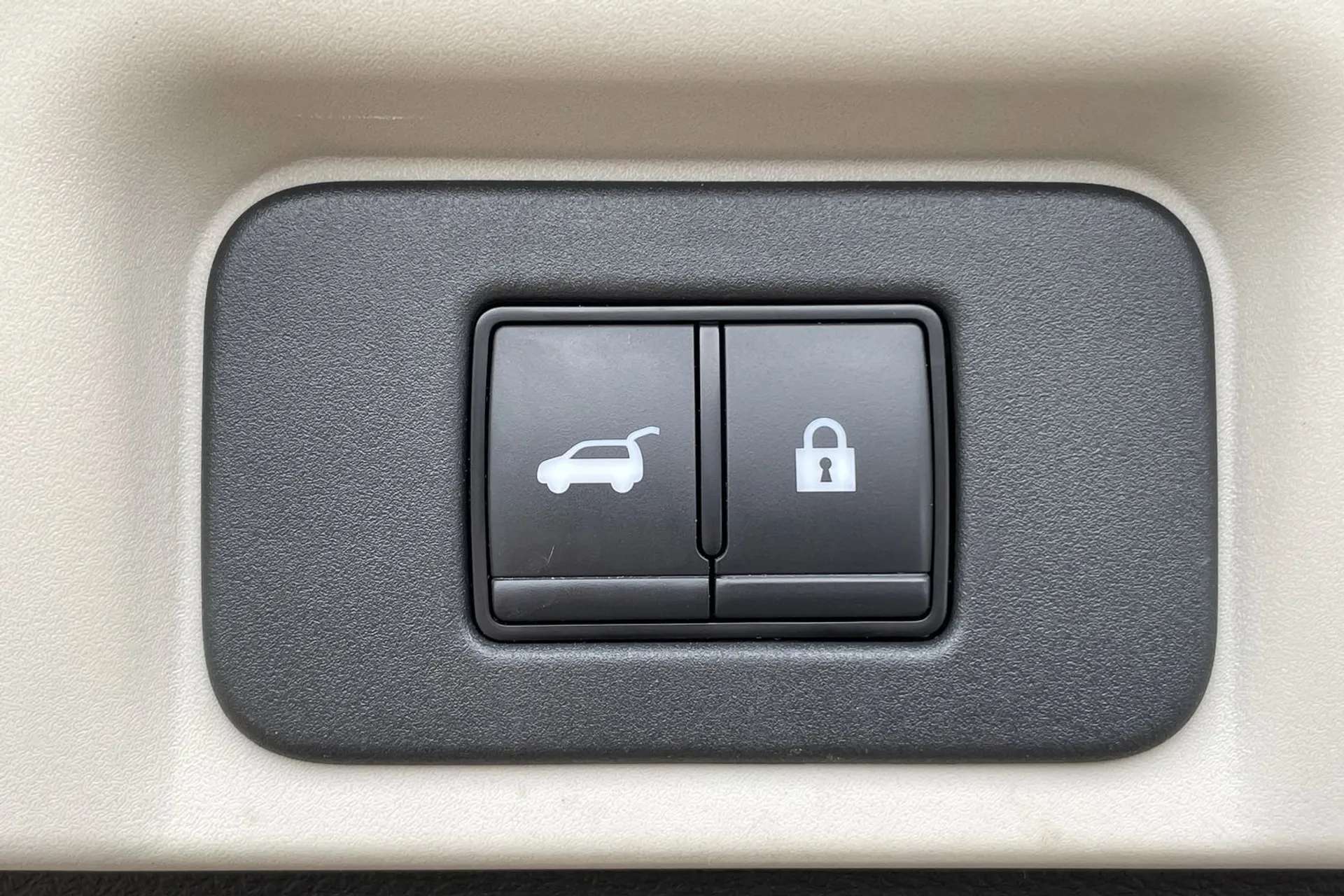 2023 NISSAN ARIYA 2023 NISSAN ARIYA
