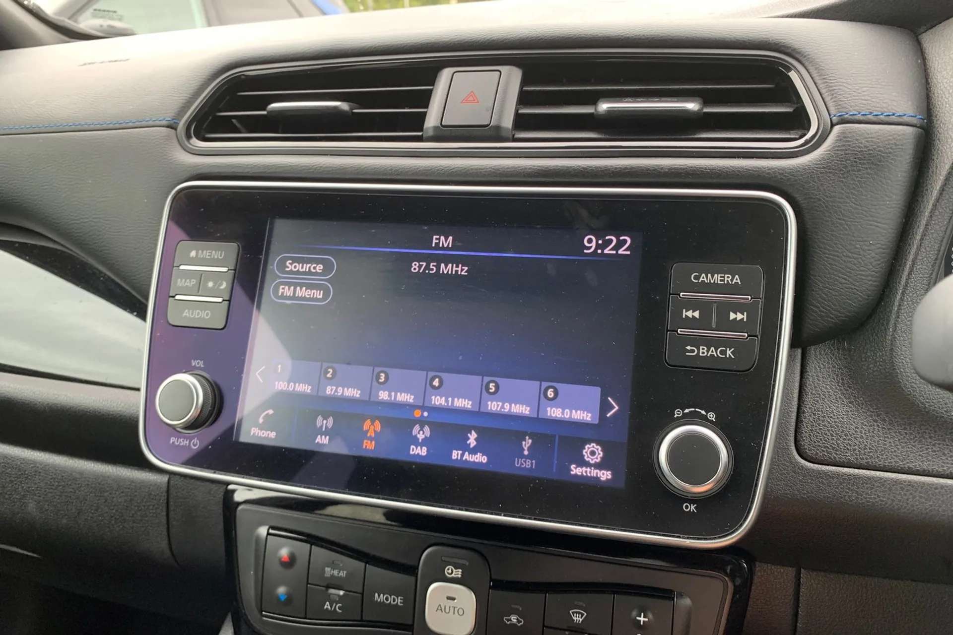 2022 NISSAN LEAF 2022 NISSAN LEAF