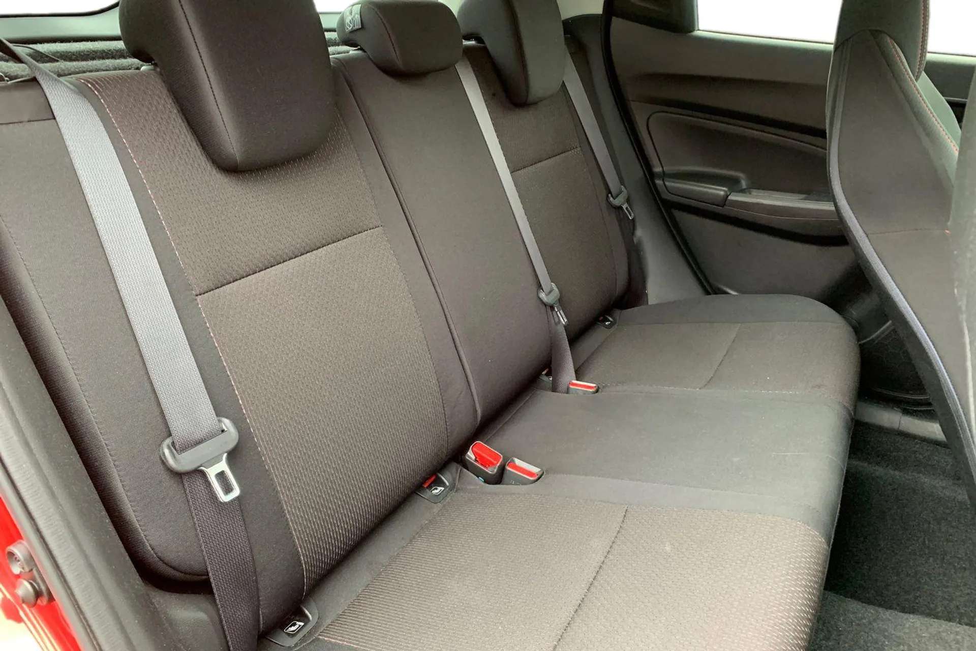 2019 SUZUKI SWIFT 2019 SUZUKI SWIFT