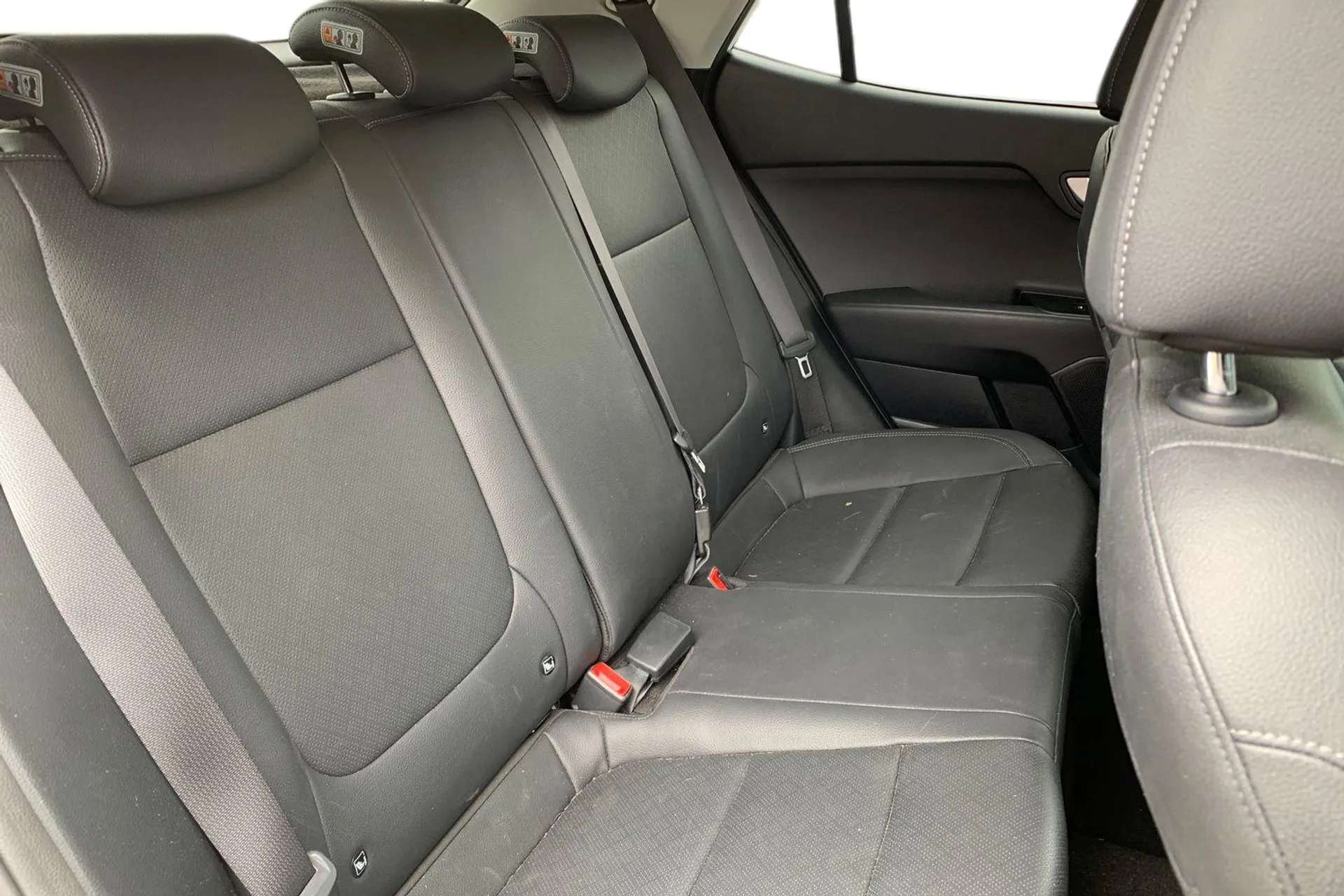 2020 KIA STONIC 2020 KIA STONIC