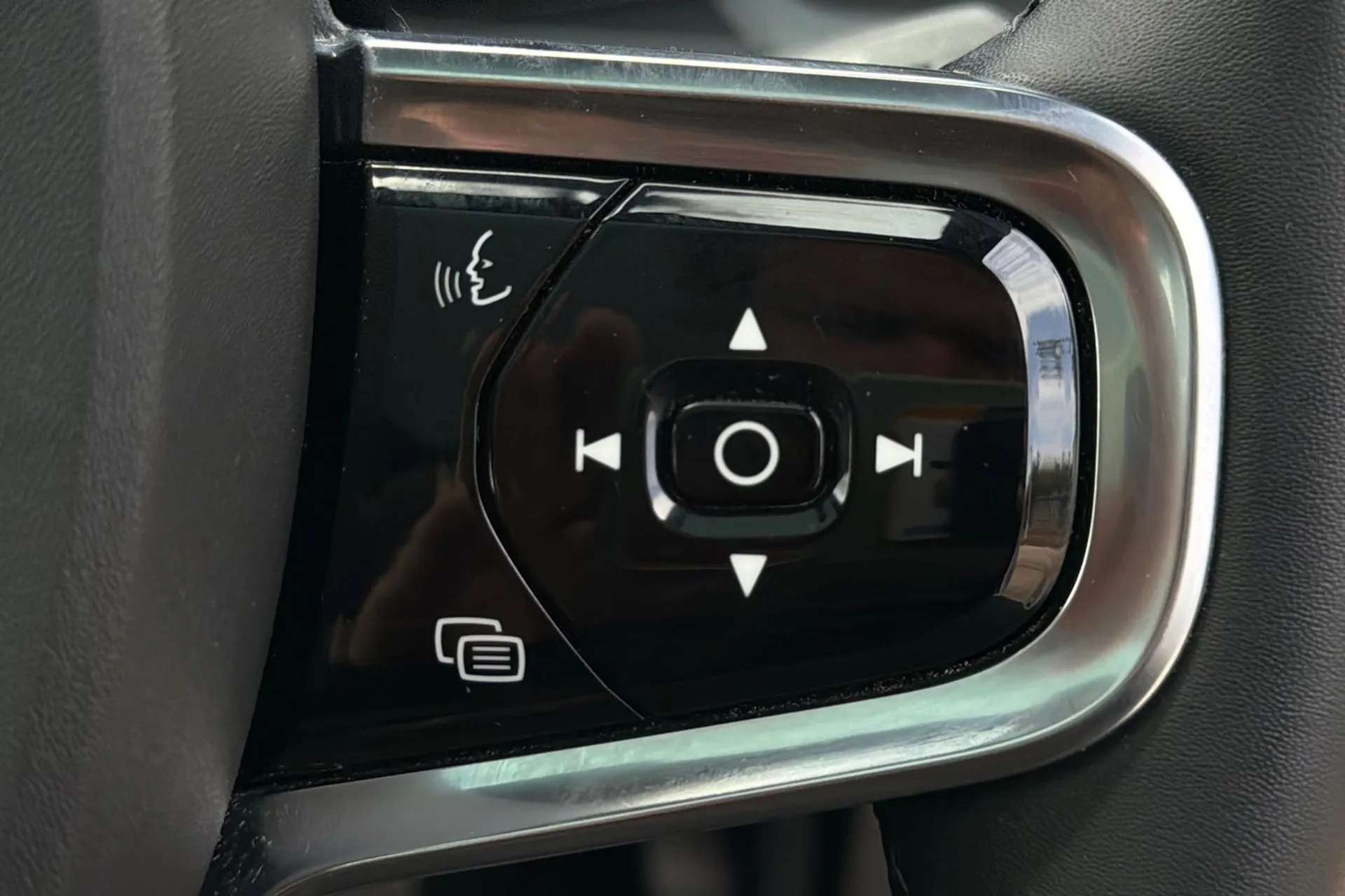 2021 POLESTAR 2 2021 POLESTAR 2