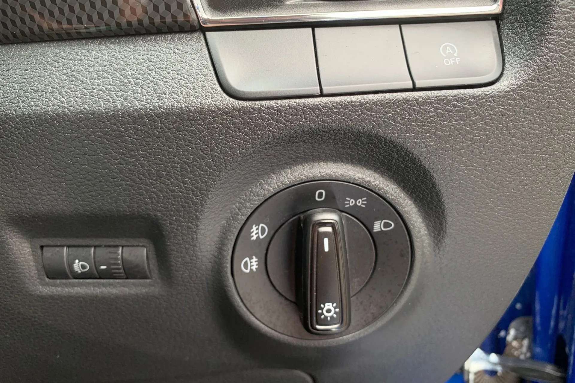 2017 SKODA FABIA 2017 SKODA FABIA