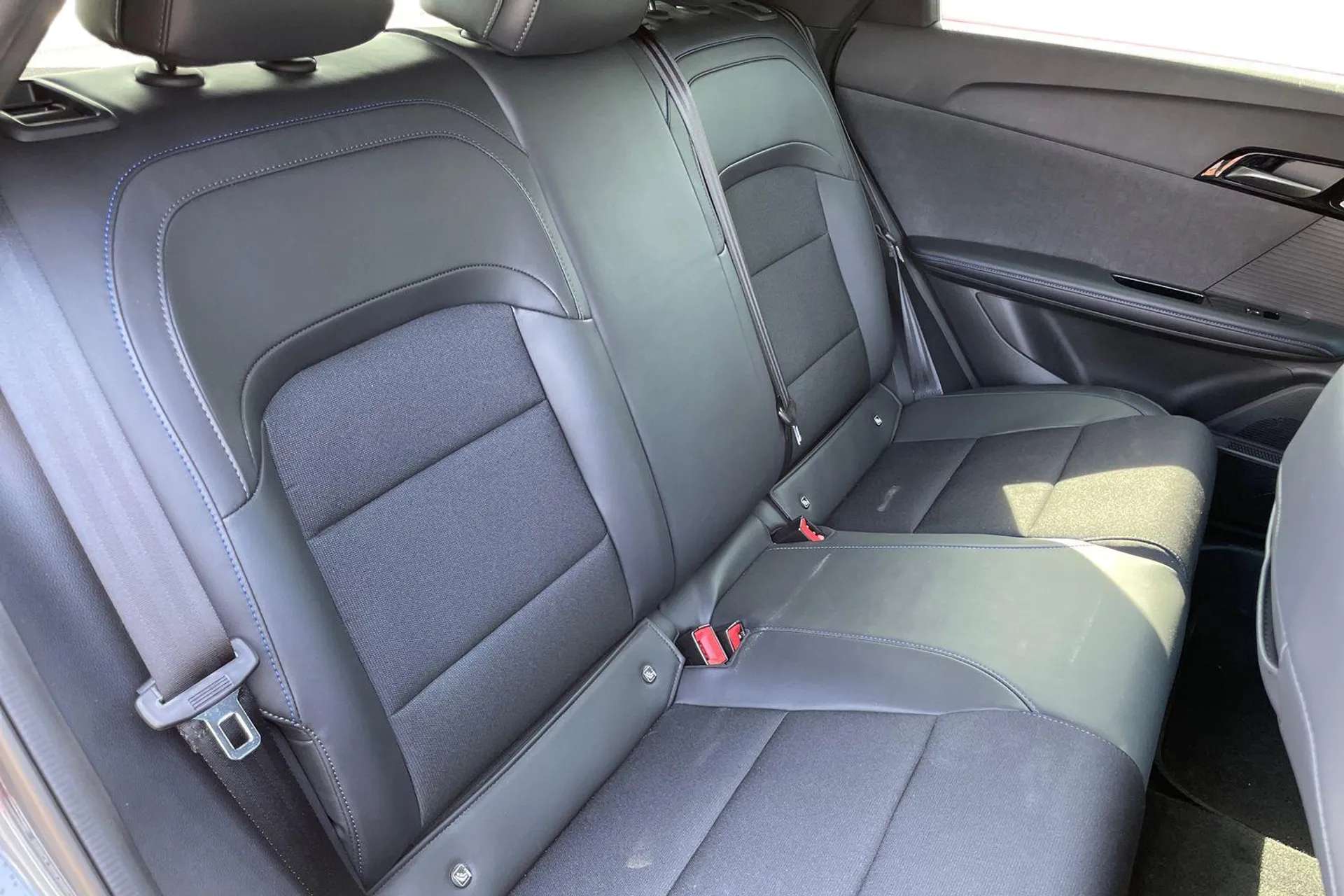 2024 MG MOTOR UK MG4 2024 MG MOTOR UK MG4