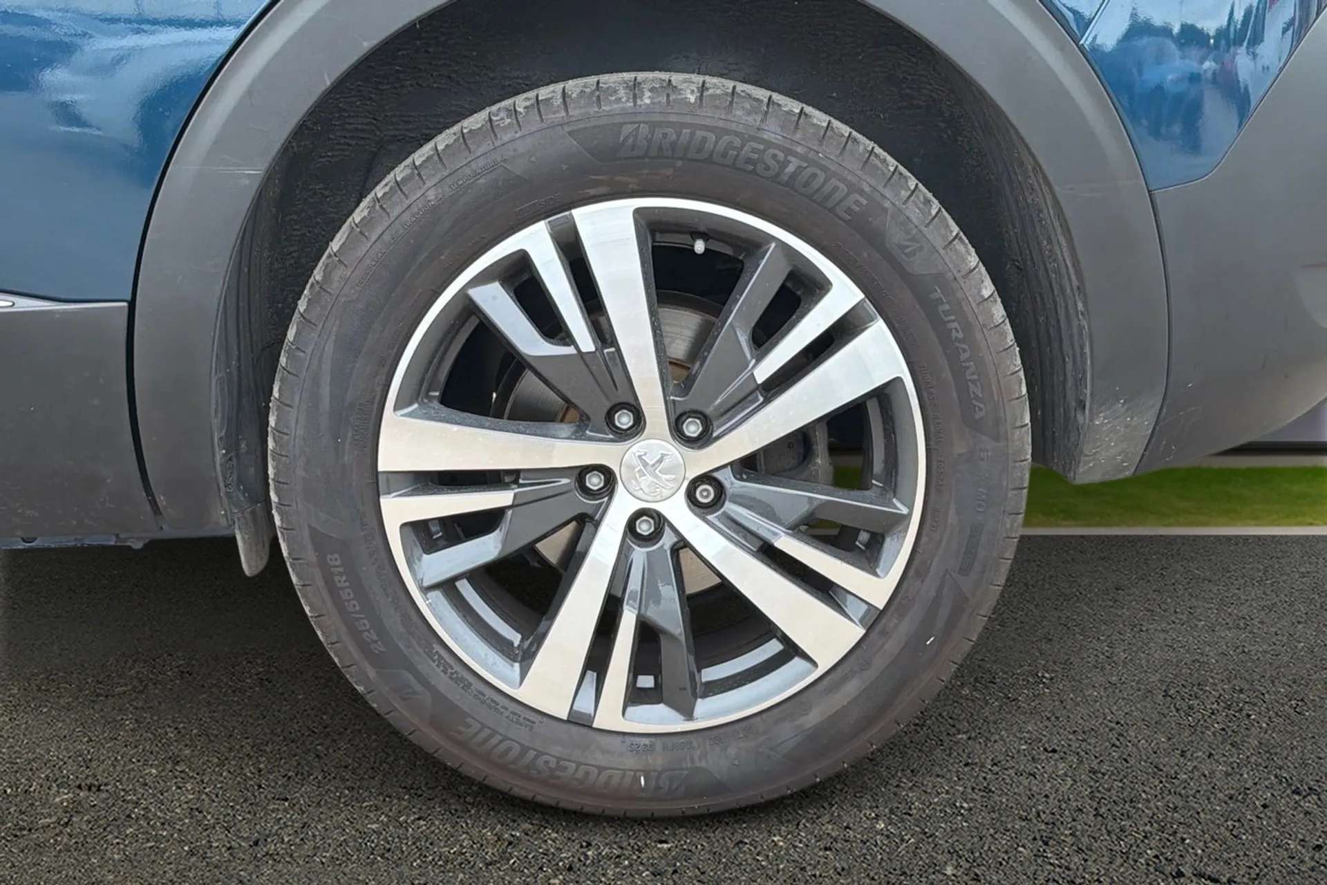 2022 PEUGEOT 5008 2022 PEUGEOT 5008