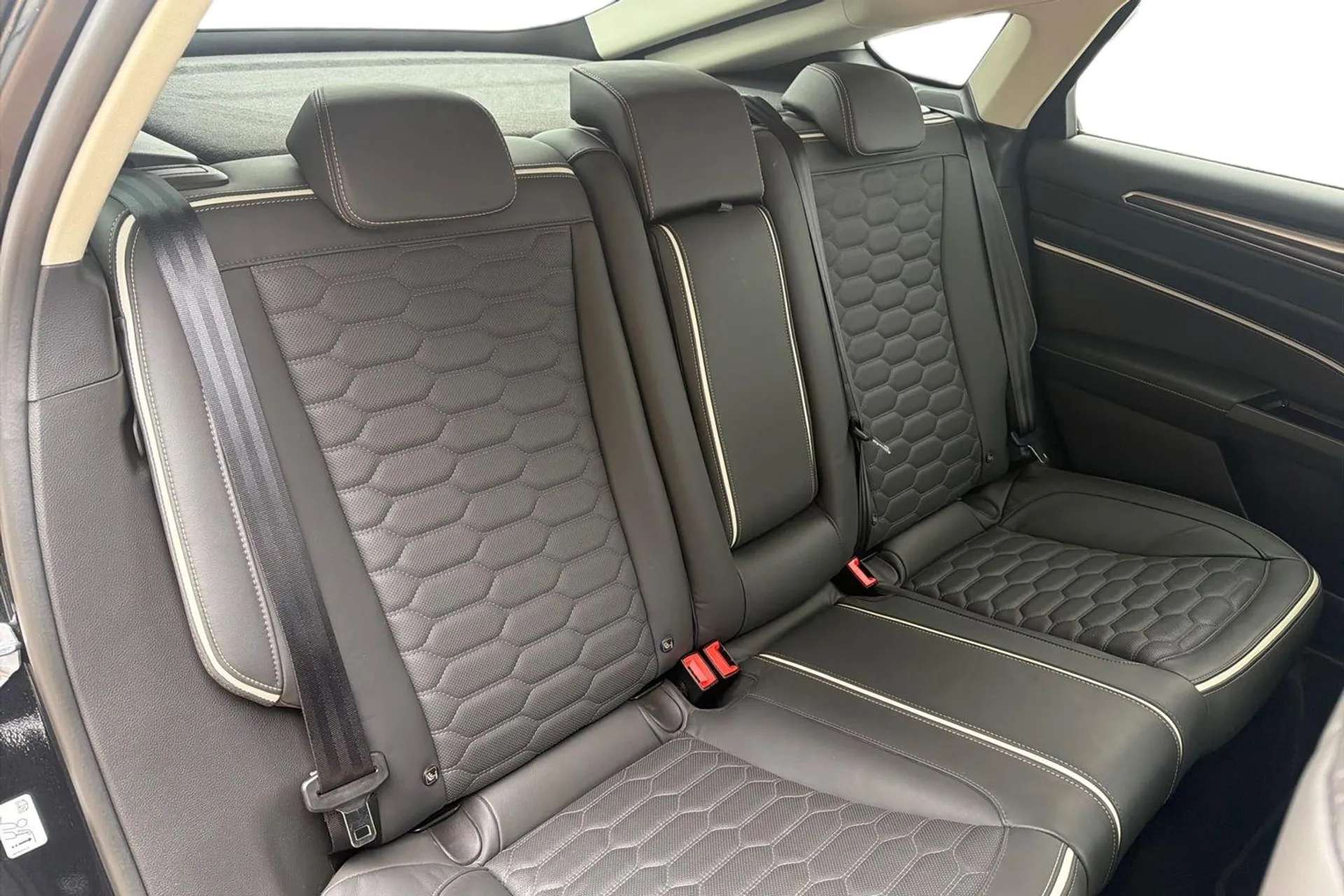 2021 FORD MONDEO VIGNALE 2021 FORD MONDEO VIGNALE