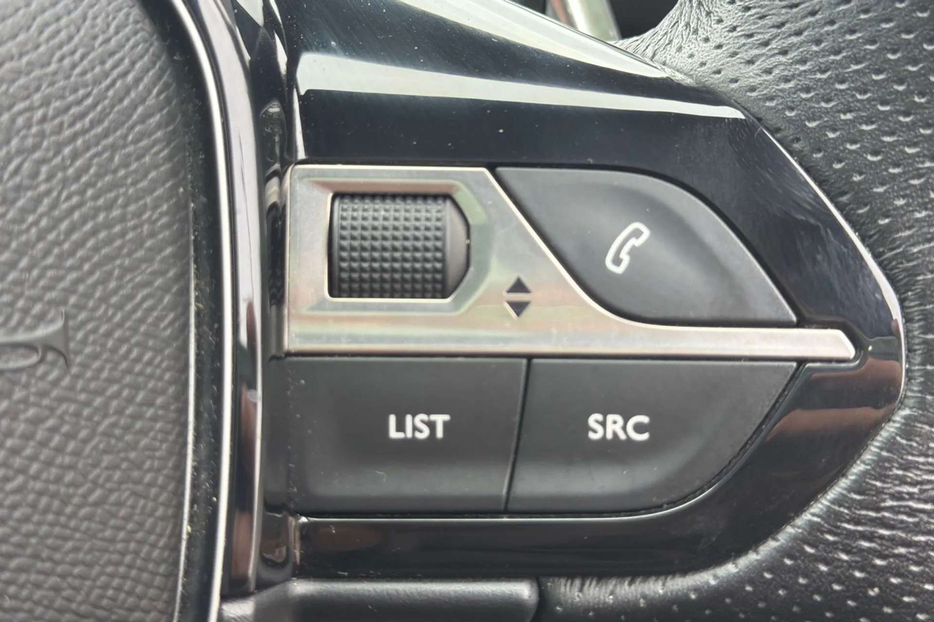 2018 PEUGEOT 3008 2018 PEUGEOT 3008