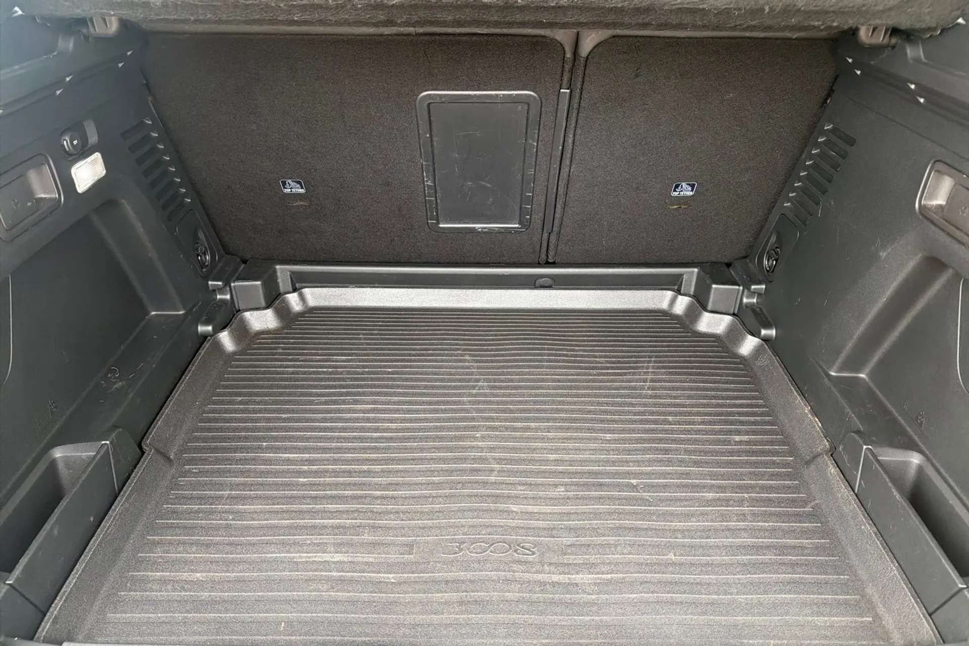 2018 PEUGEOT 3008 2018 PEUGEOT 3008
