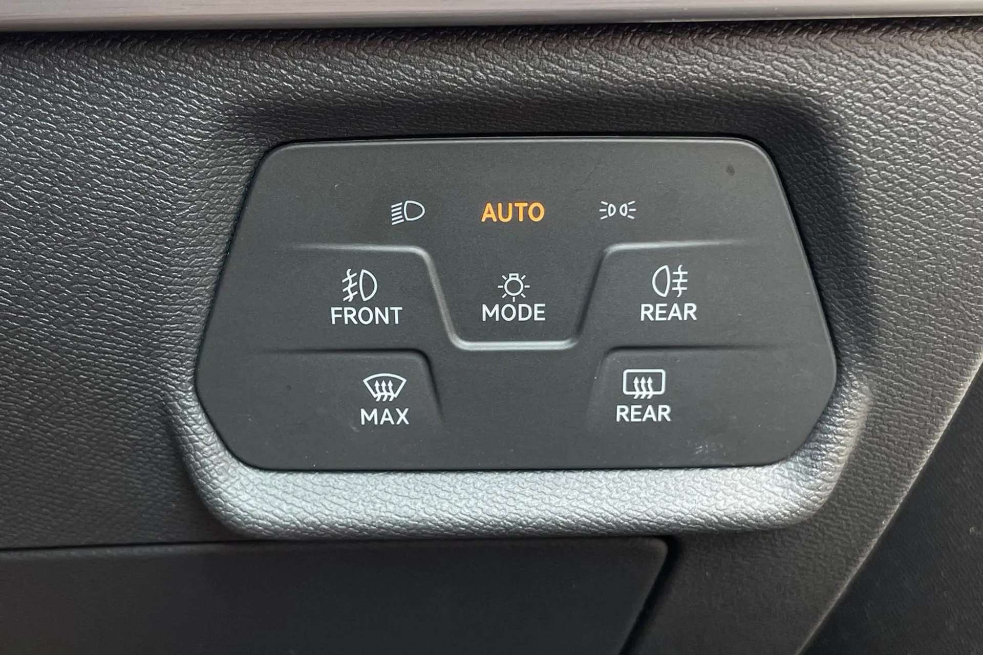 2020 SEAT LEON 2020 SEAT LEON