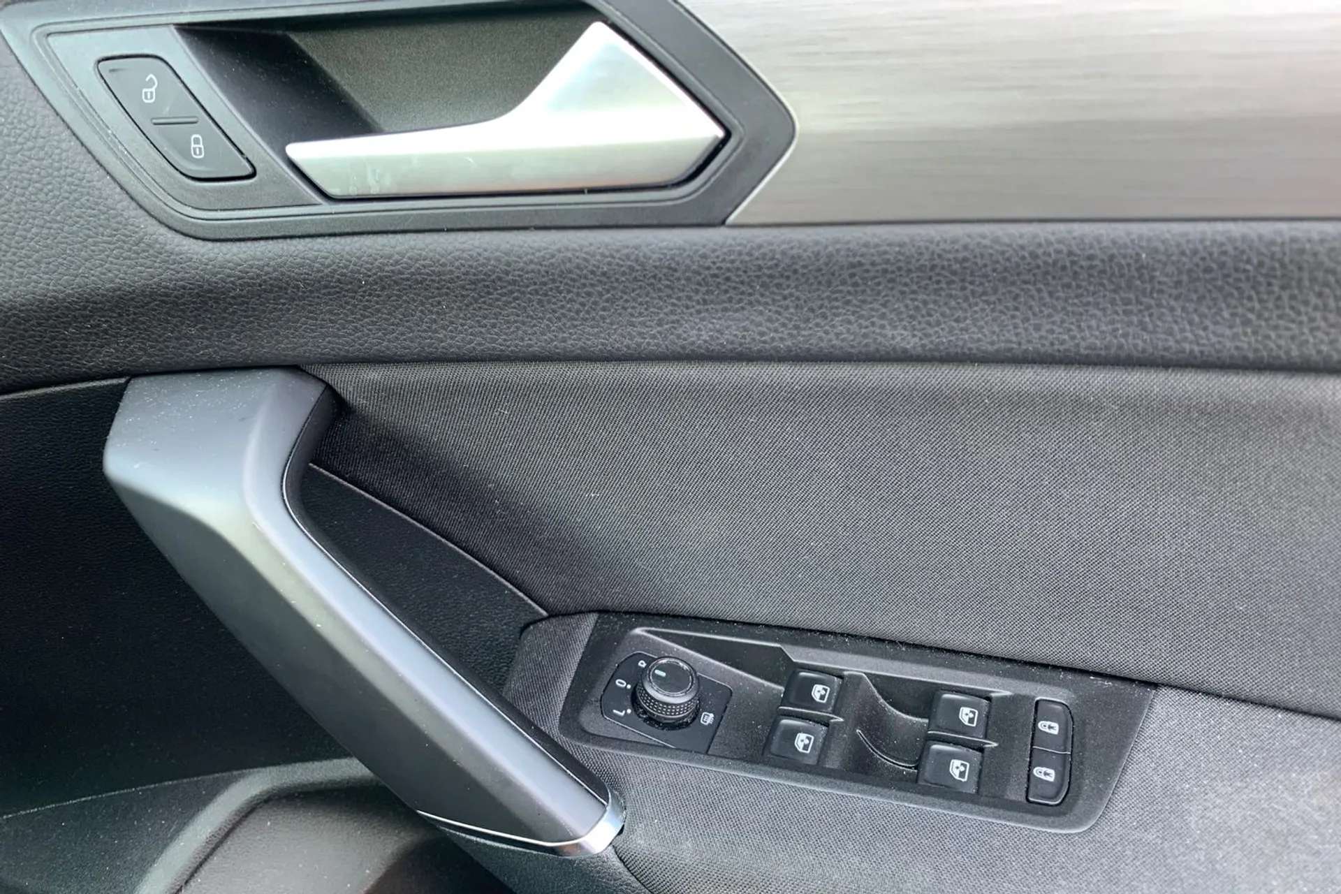 2021 VOLKSWAGEN TOURAN 2021 VOLKSWAGEN TOURAN